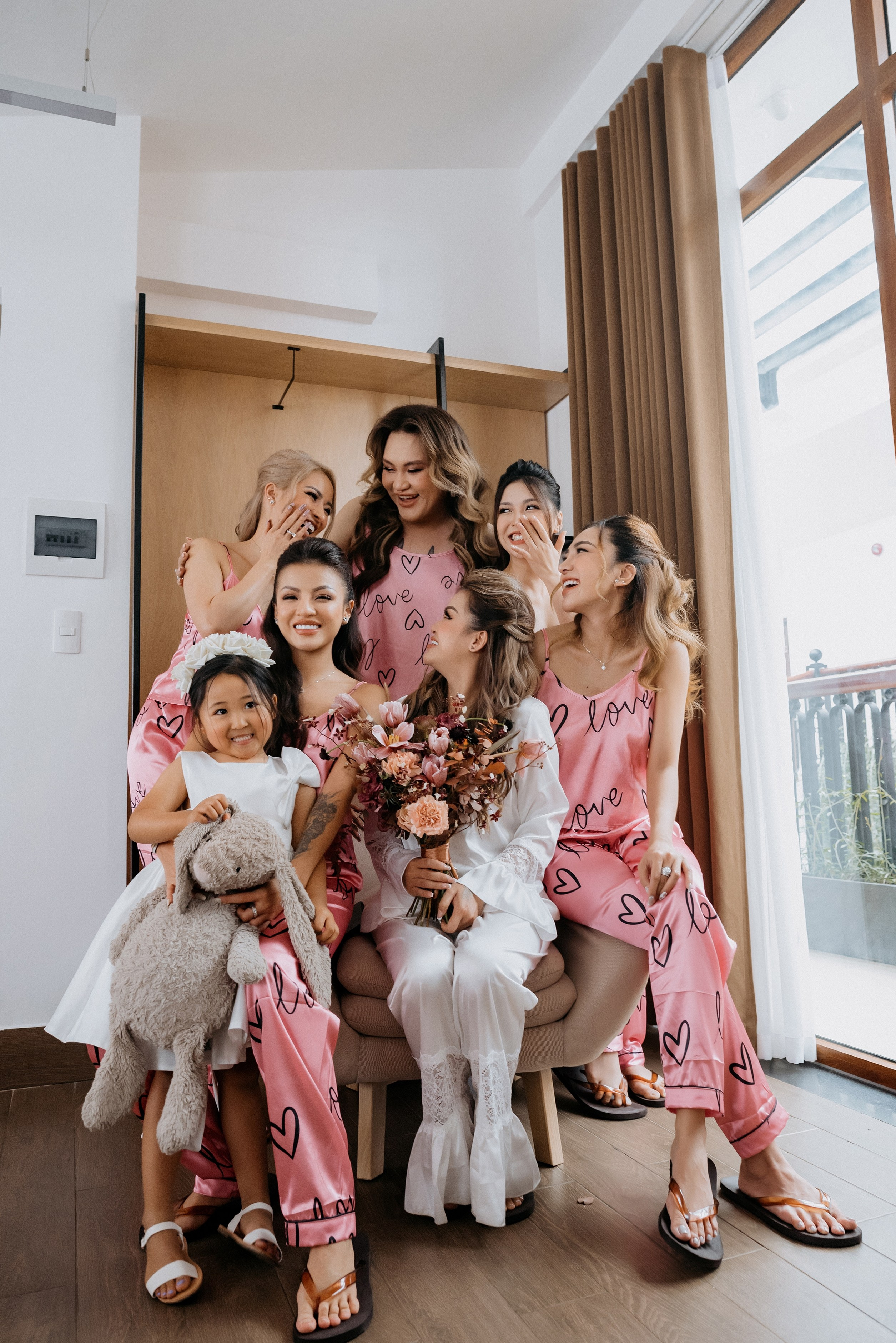 JESSE & MIMI / The Vows. Nhiếp ảnh gia đám cưới hàng đầu tại Thành Phố Hồ Chí Minh