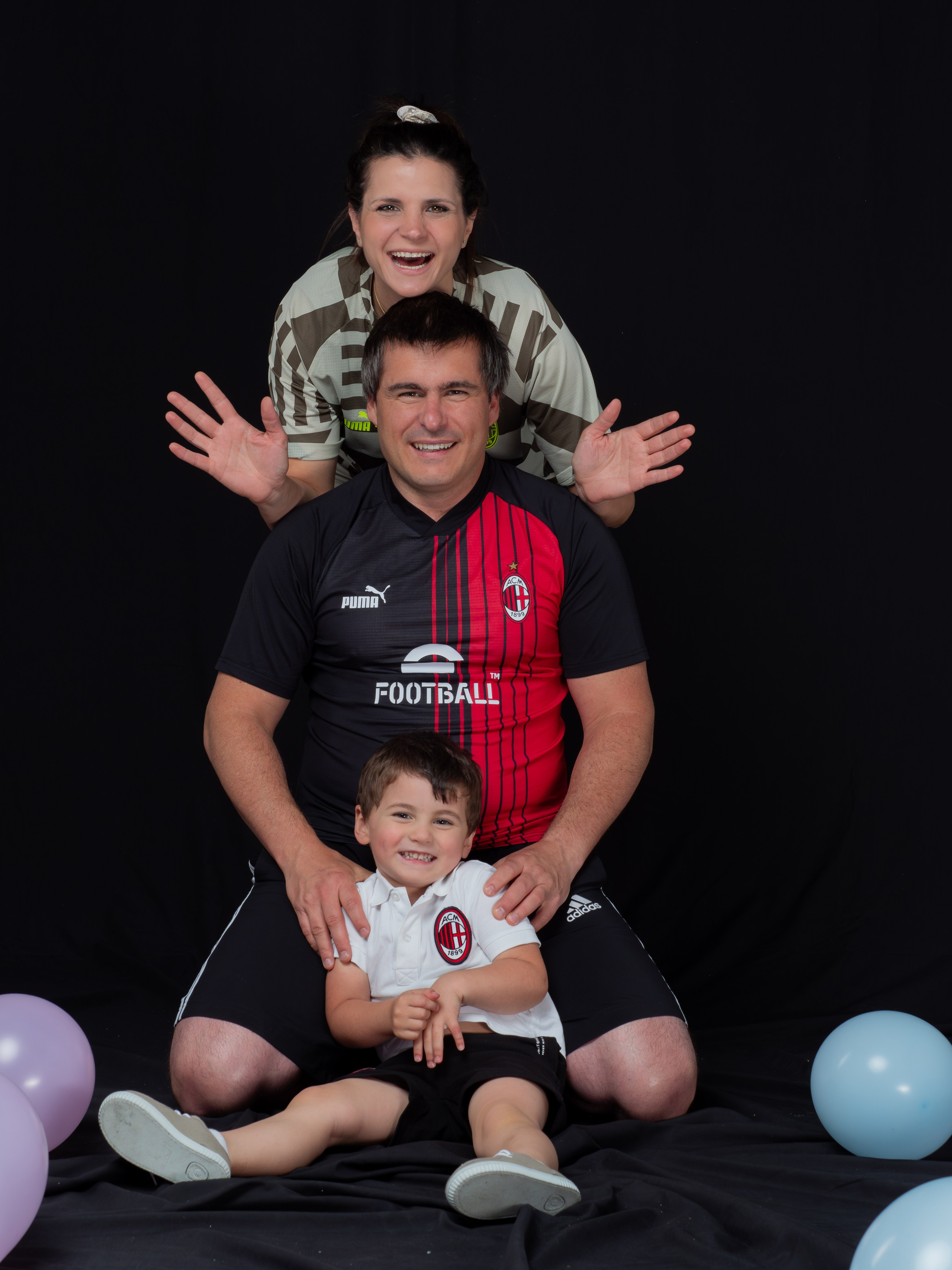 Fotos para la familia, fotos interesantes para toda la familia. Fotógrafa de Periodismo y Documentación, Teatro, Cine, Shooting para Modelos, Bodas, Bautizos, Comuniones, Familia y Eventos