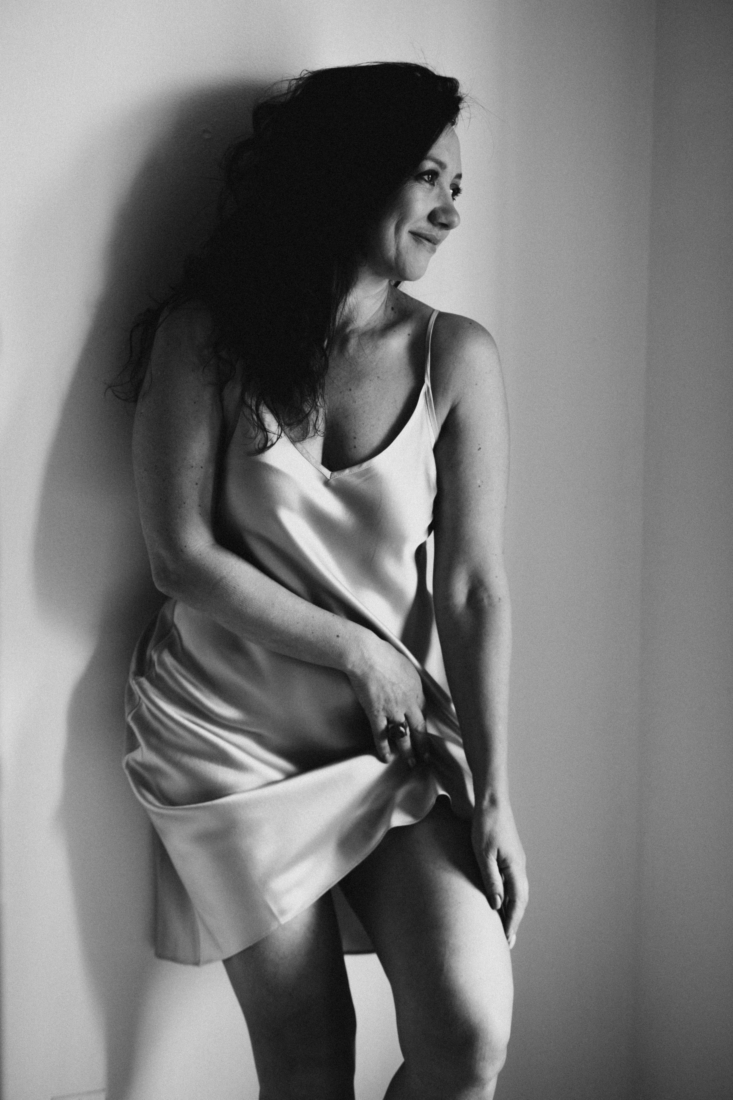 K. Rawnoir- Portrait photography by Daria Paliy.Timeless black&white portraits of women in NYC area