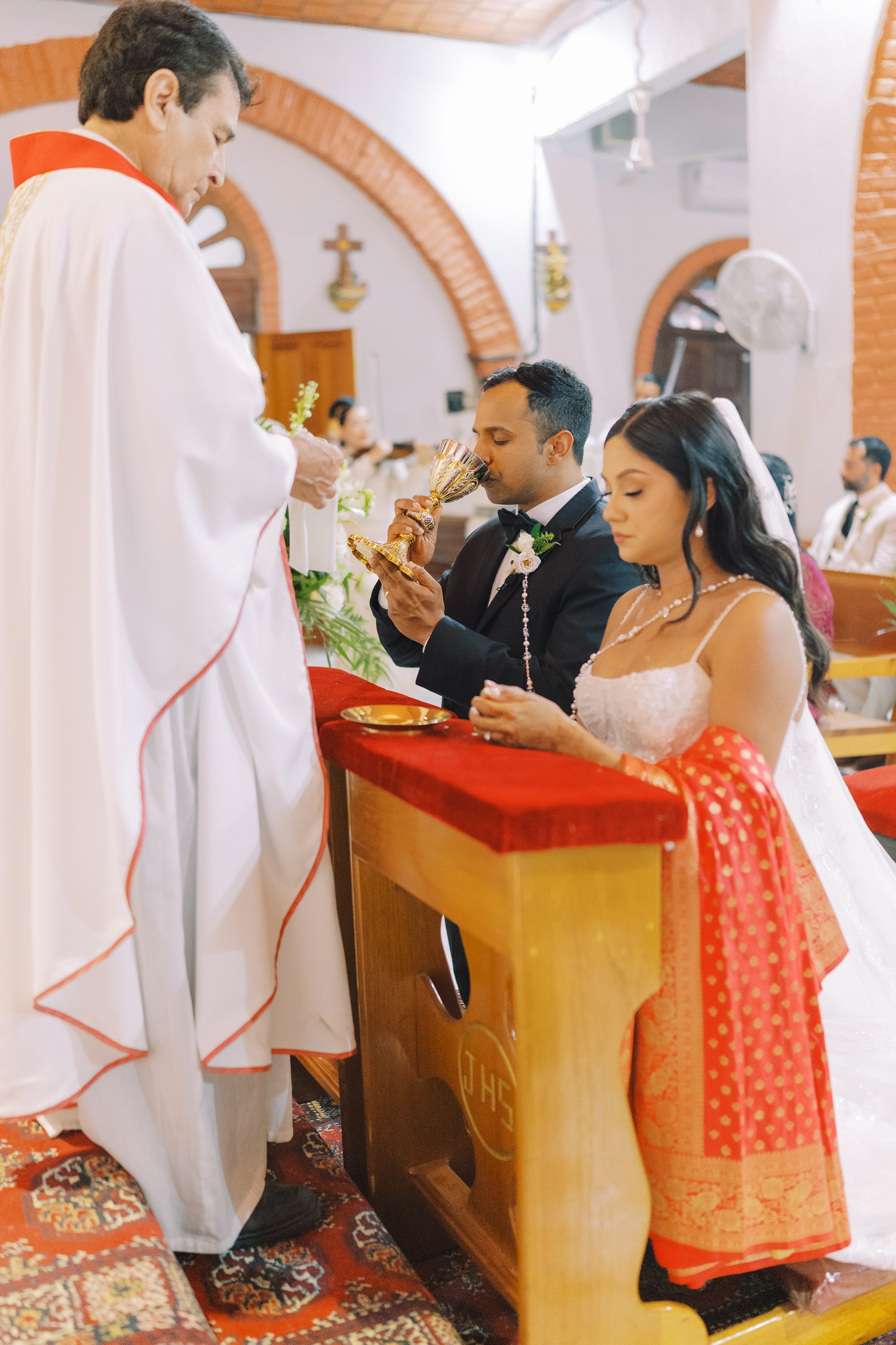Jannet & Shan wedding in Sayulita church. Sayulita Wedding Photographer, Puerto Vallarta, Cabo