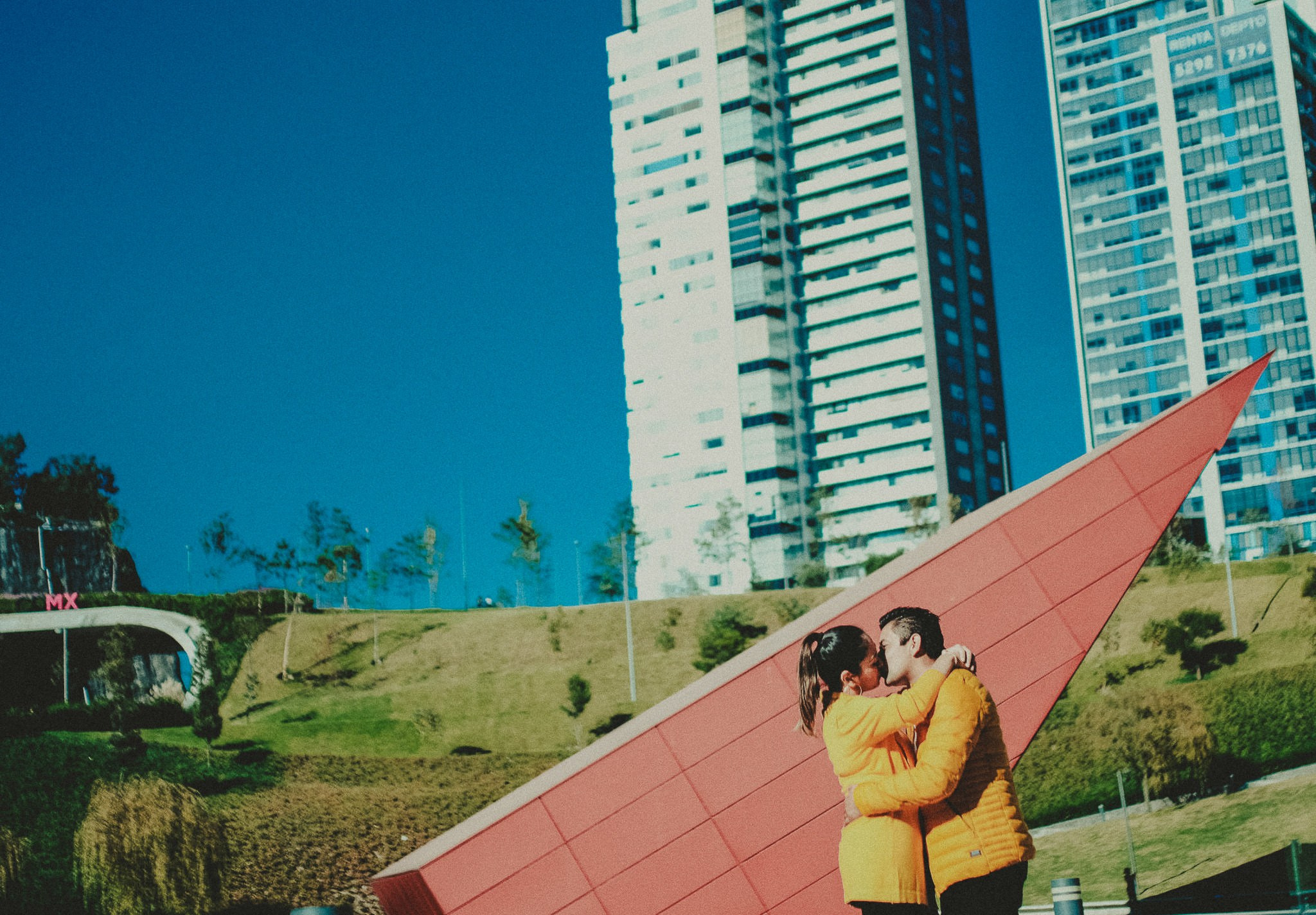 Diana & Saul. Wedding and family photographer in Mexico City