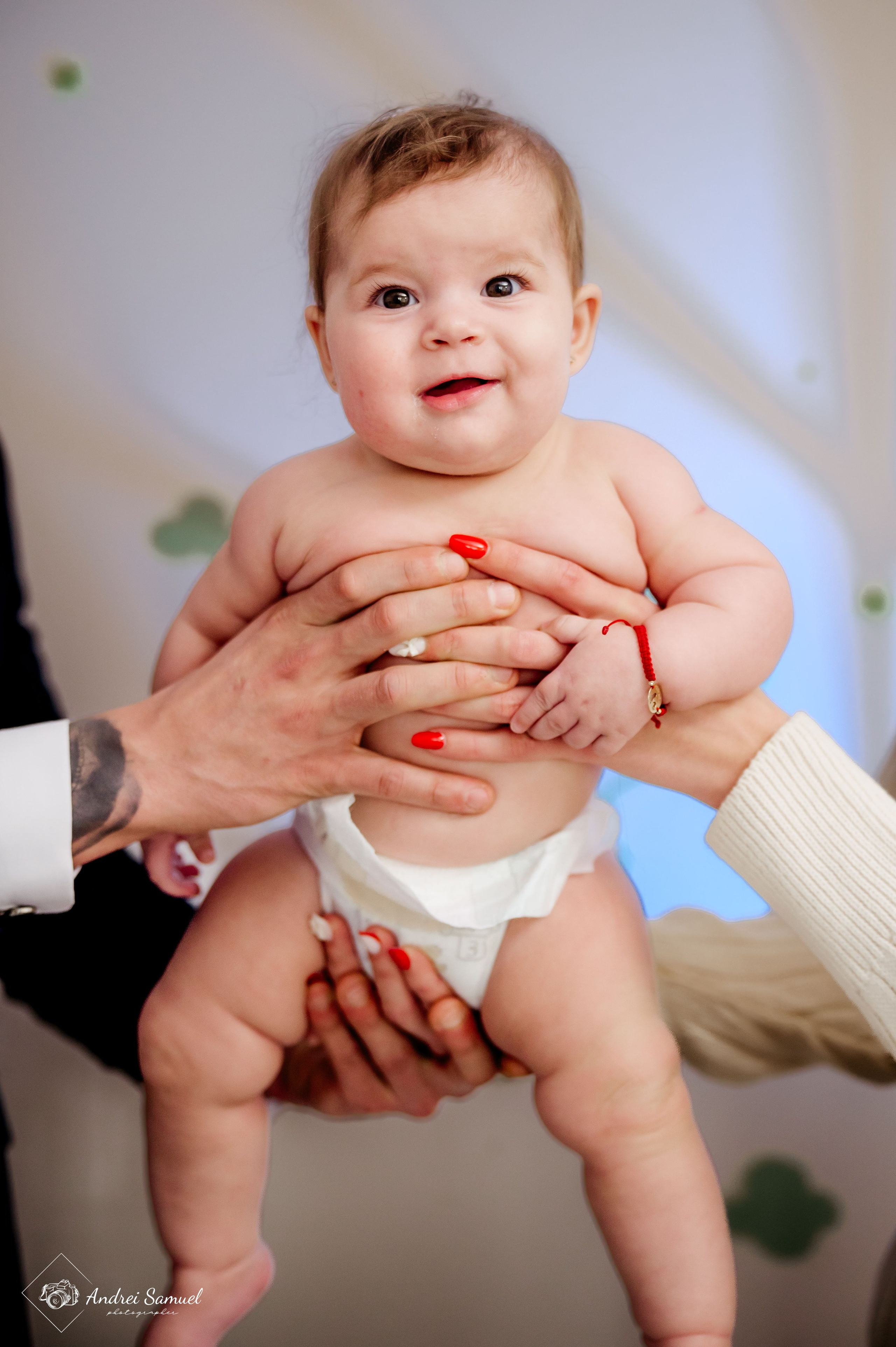 Jessica Maria. Andrei Samuel – Fotograf București | Evenimente, Studio, Imobiliare, Produs