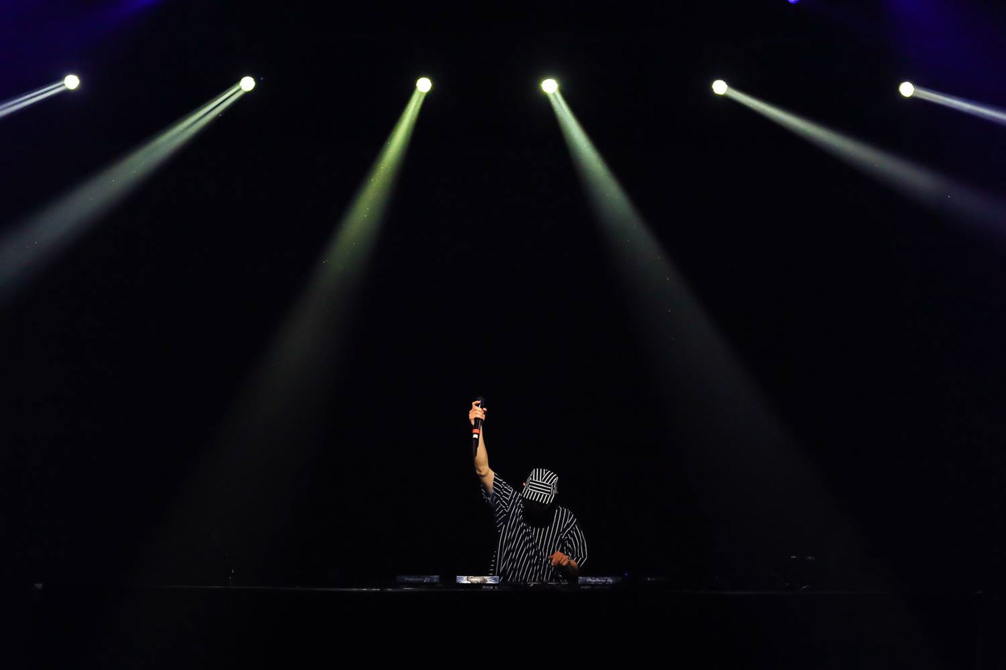 Tədbir Fotoqrafiyası — Rəsmi və Korporativ Event Çəkilişləri. Bakıda Peşəkar Tədbir, Love Story və Təbiət Fotoqrafı — Elşən Baba