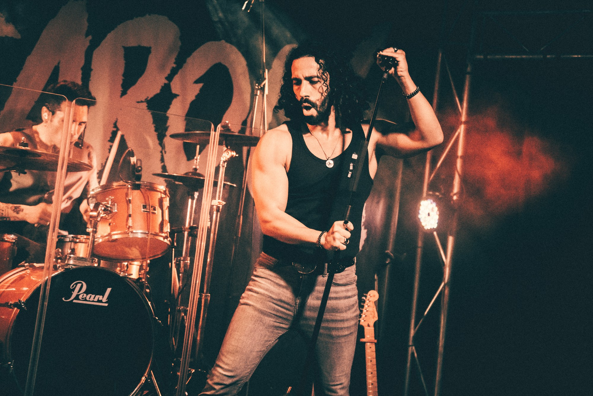 DENISDENIS — reportaje fotográfico del concierto en la Sala Marearock (Alicante) | FOTKAI