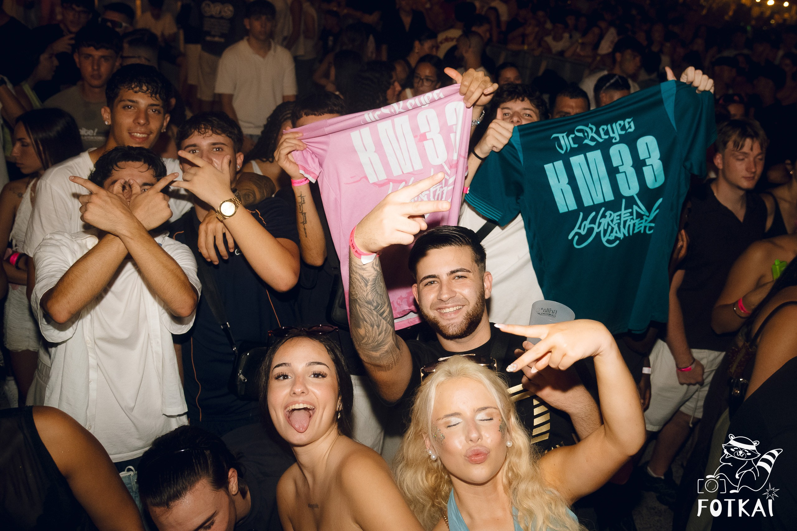 JC Reyes at Brilla Torrevieja Festival — Live Concert Photos in Torrevieja, Spain, 2026 | FOTKAI