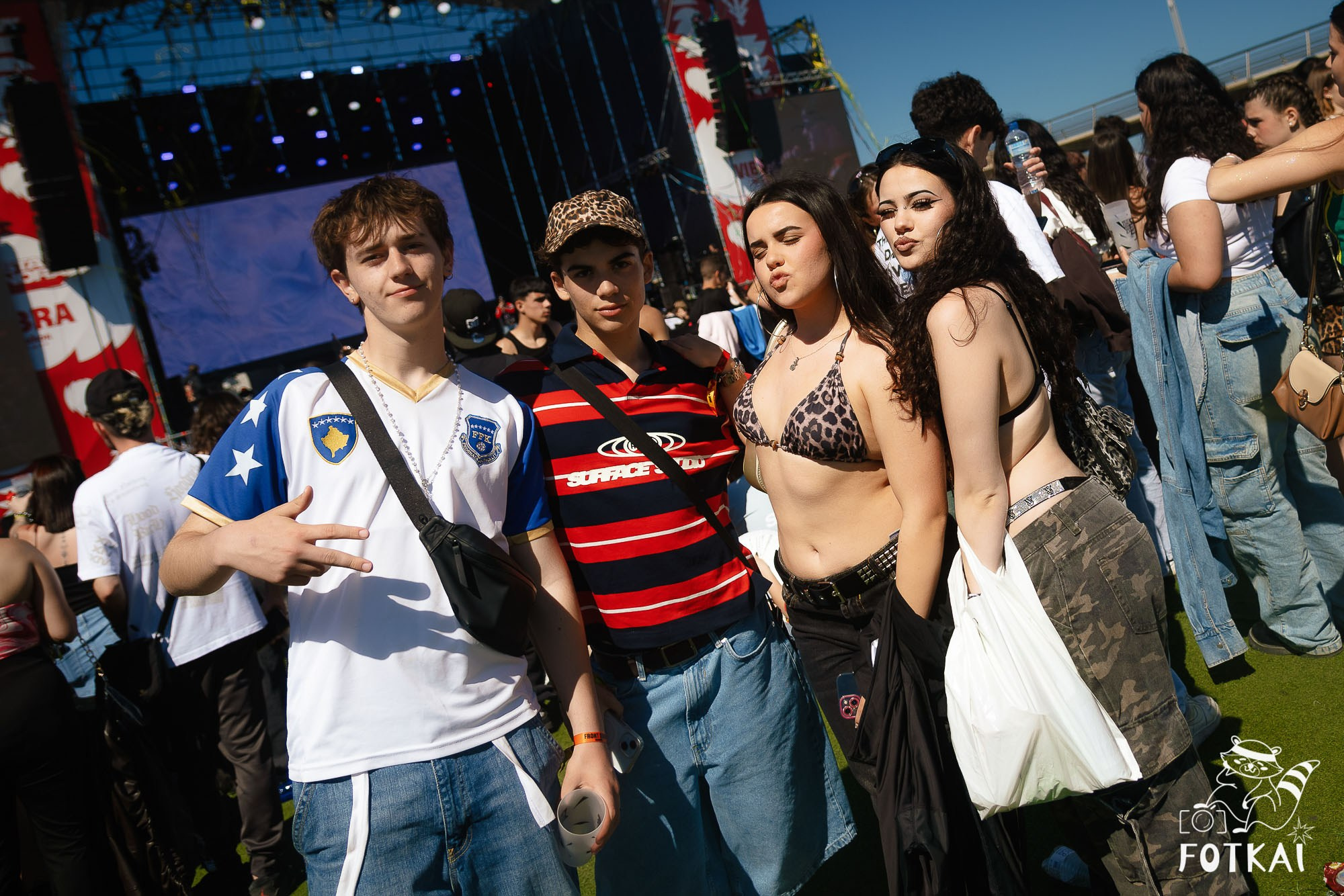 Fotos Costa Sonora 2026 Alicante Día 2 — busca tu foto y encuentra amigos del festival | FOTKAI