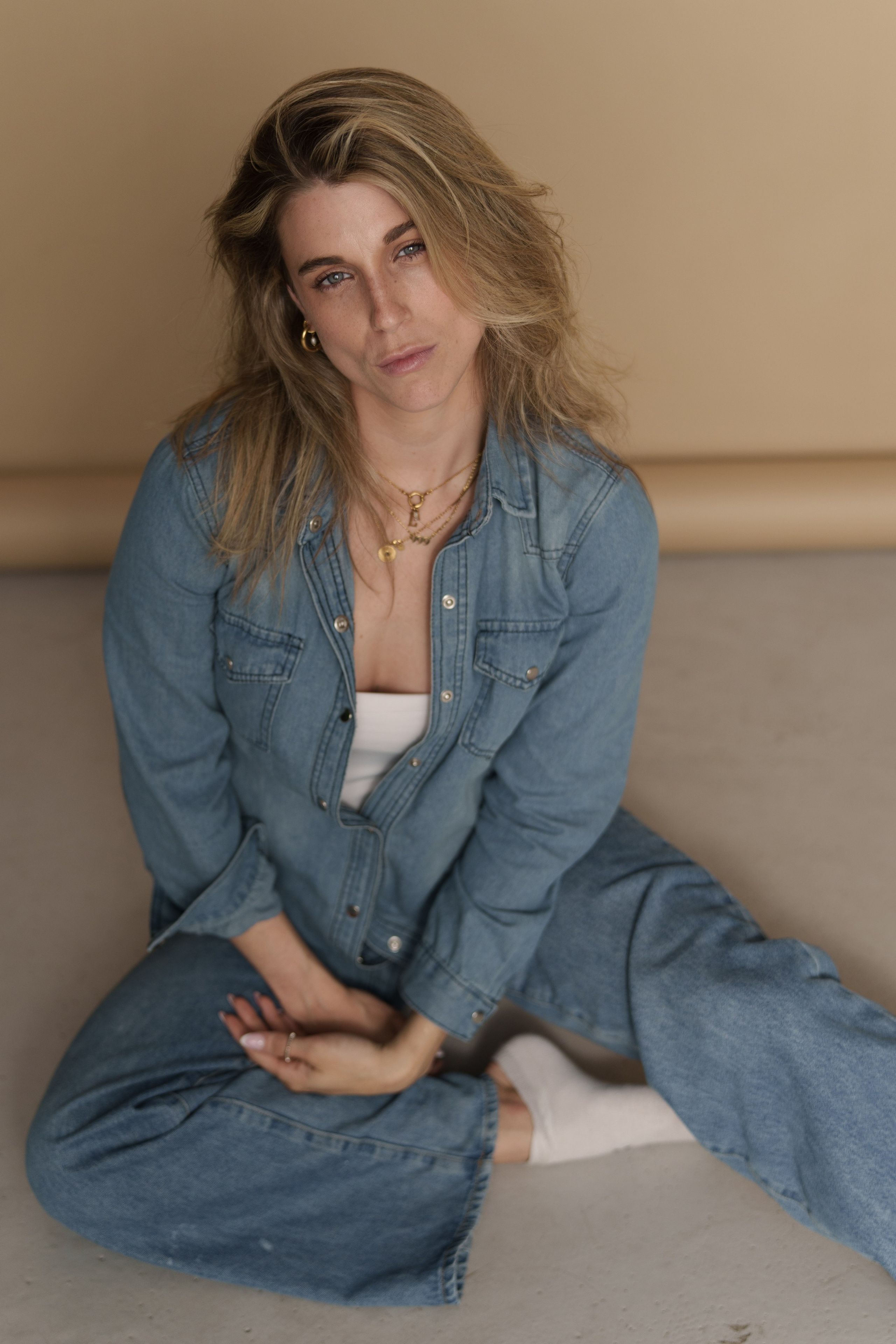 „Kölsch&Shoot“ in Cologne w/ Lisa (Set #2). URBANSTREETFILES.ART