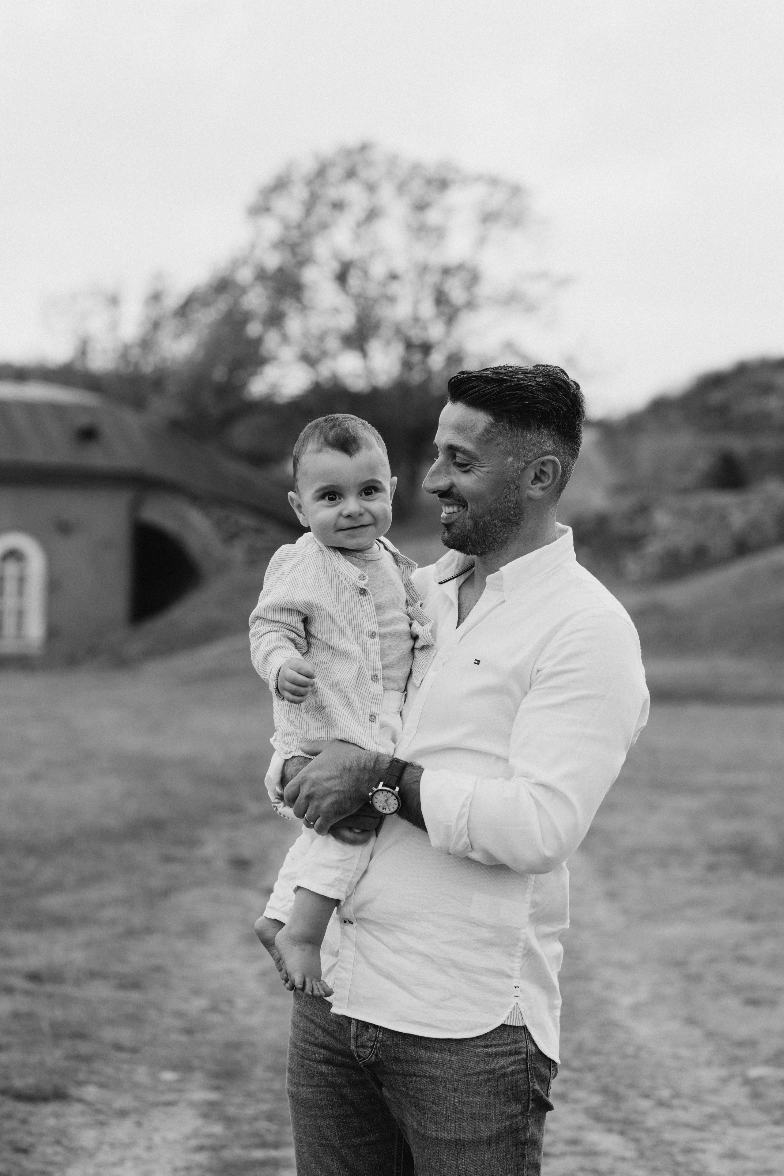 Summer. Wedding and potrait photographer in Helsinki Vickan O