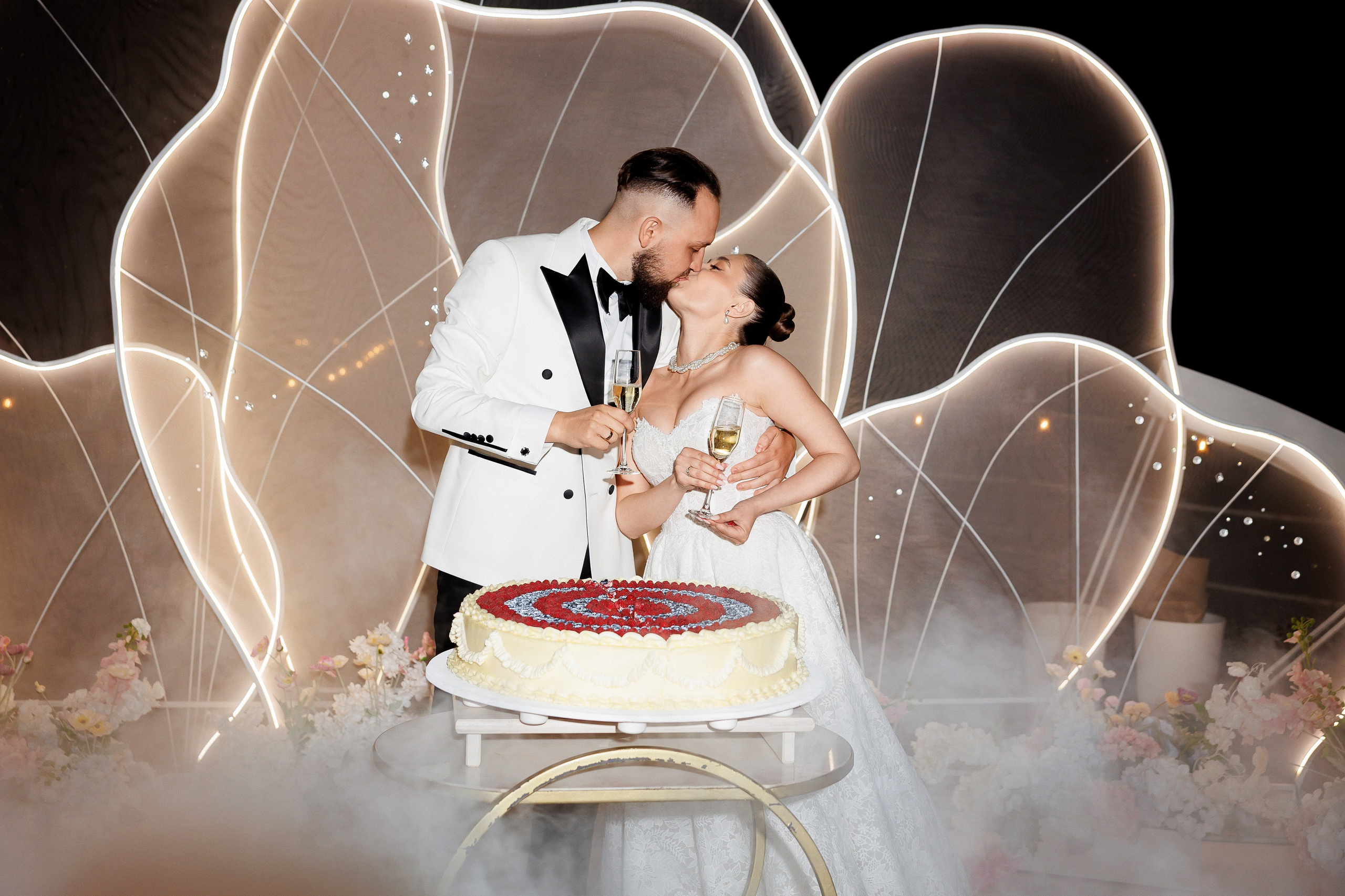 Florin & Corina — Complexul Turistic Costesti — Wedding Day. Servicii Foto și Video 067188353