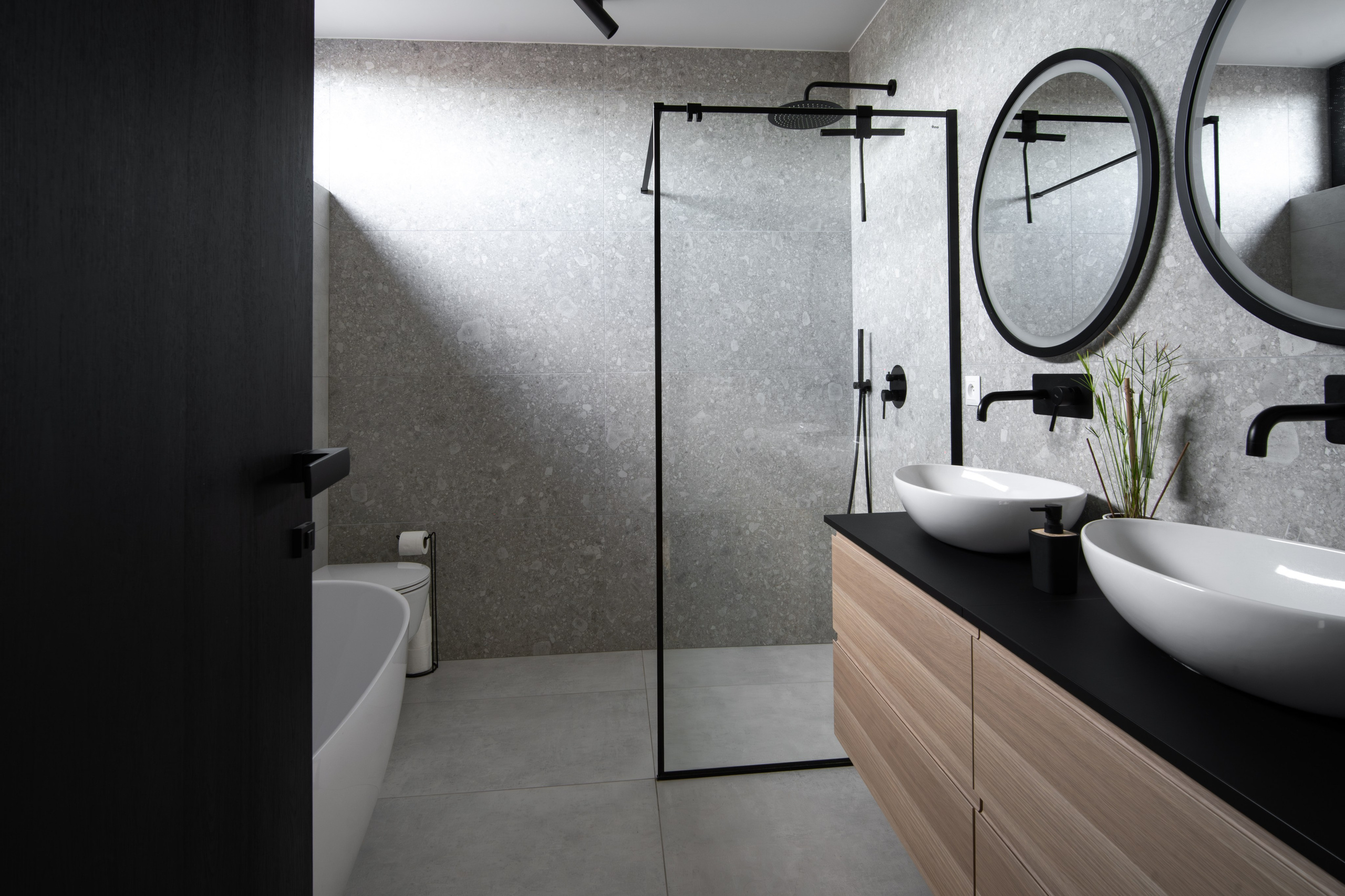 BEŽECKÁ 11. Photographer and videographer in Norway and Slovakia Andrea Zemko