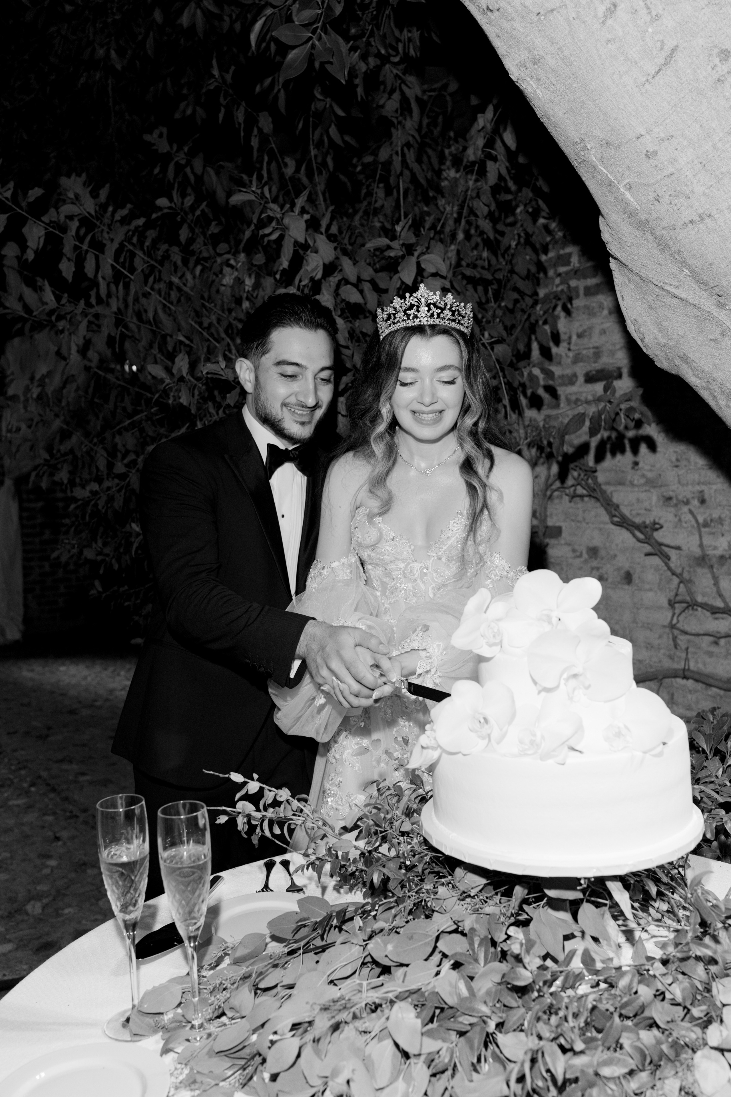 Sofi and Grigor’s Stunning Armenian Wedding in Los Angeles. Wedding photographer and videographer New York | New Jersey