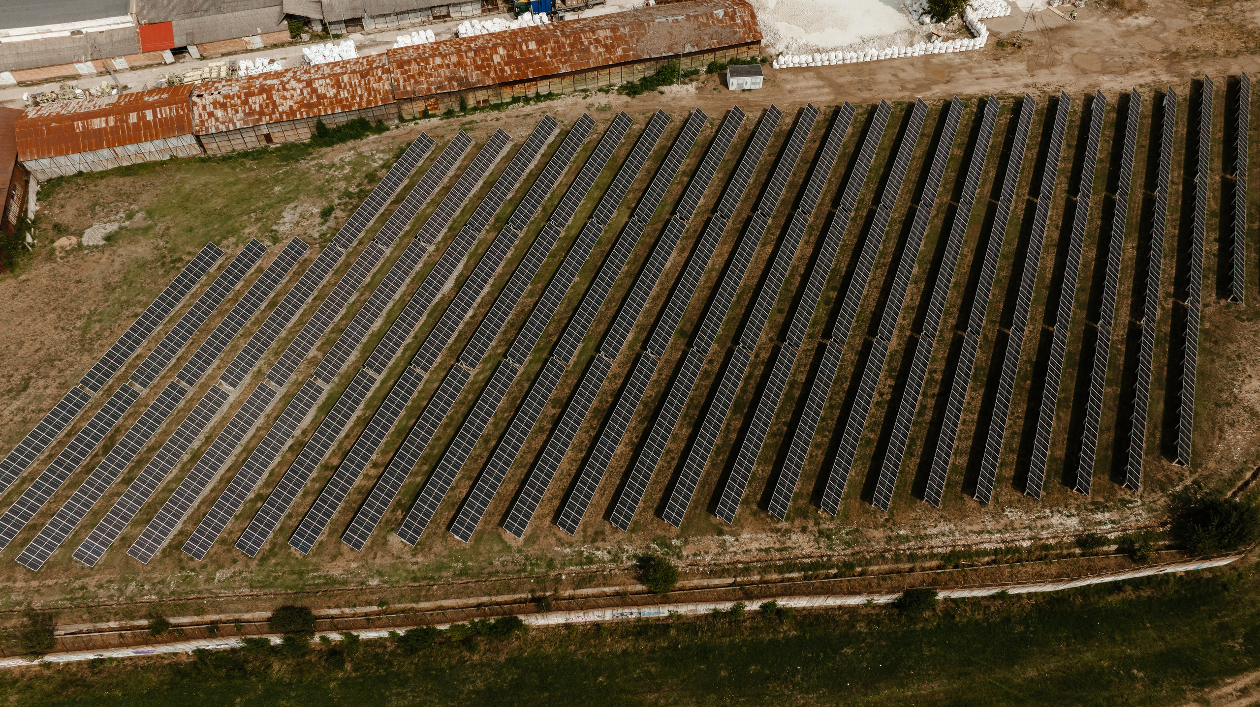 Servelect — centrale fotovoltaice. Main