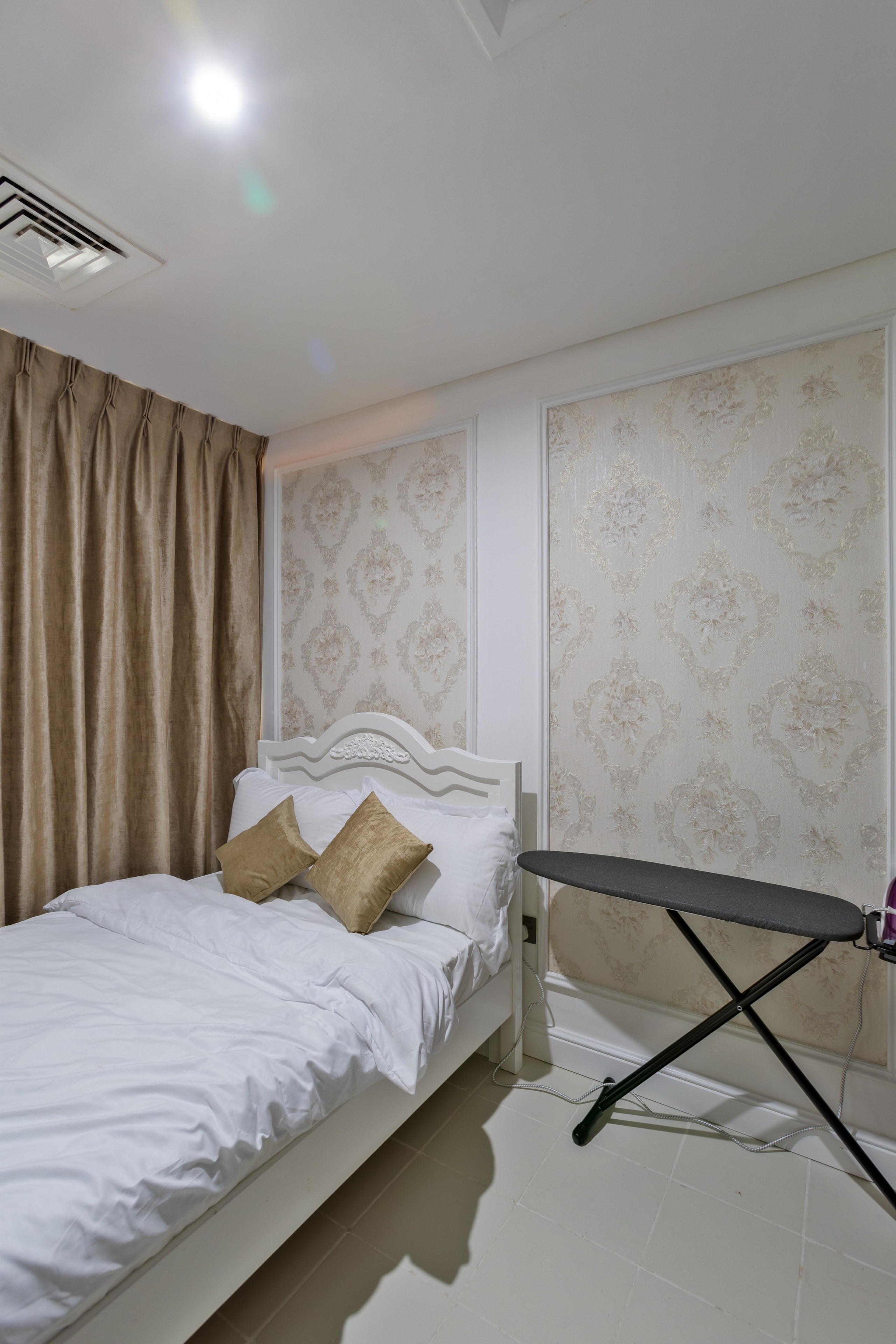 Pacifica Villa. Samy Mar Boy │Portrait, Automotive and Real Estate Photographer