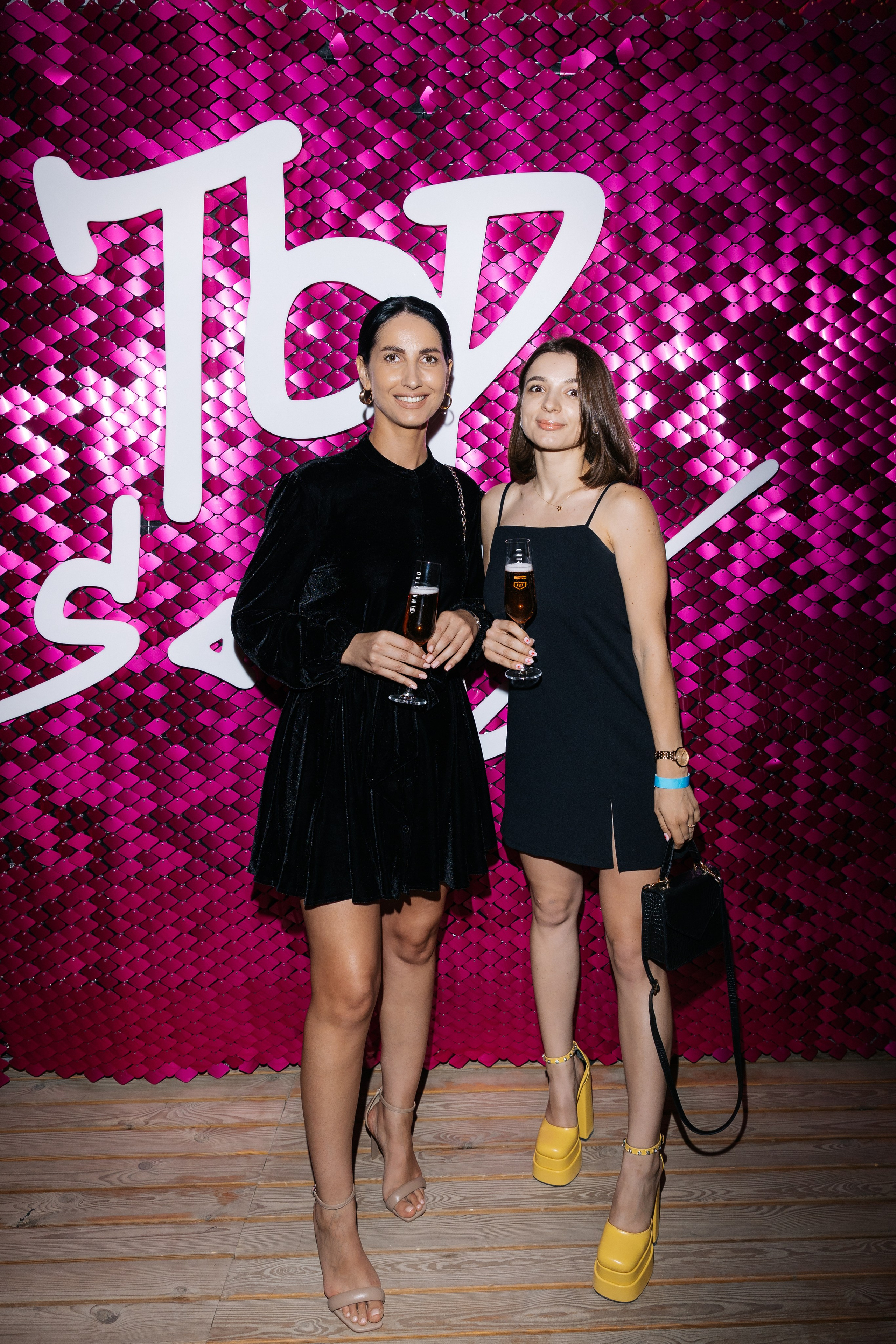 TOP SEXY — VIP MAGAZIN. Fulga Photographer