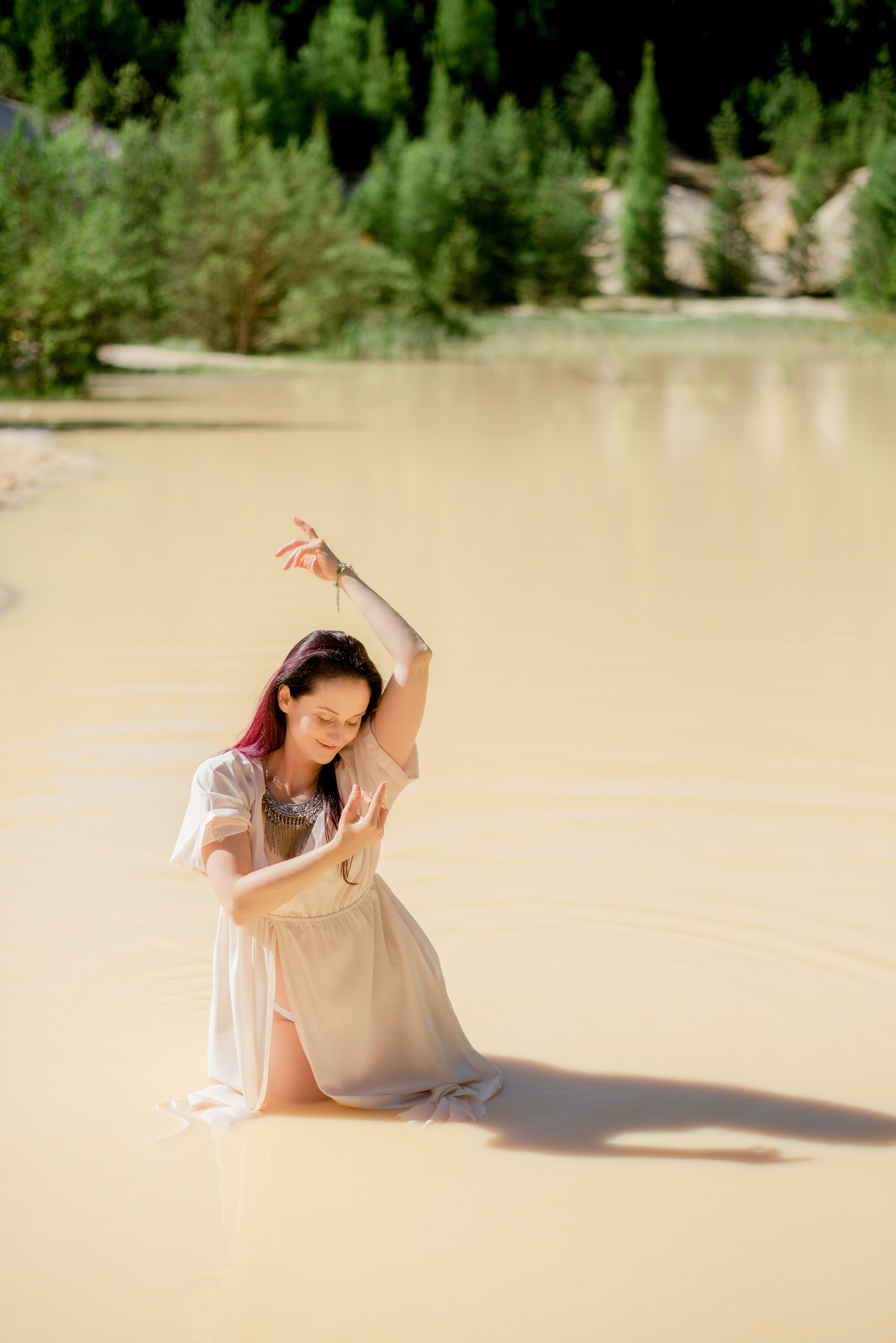 Eva. Lifestyle, wedding and family photographer