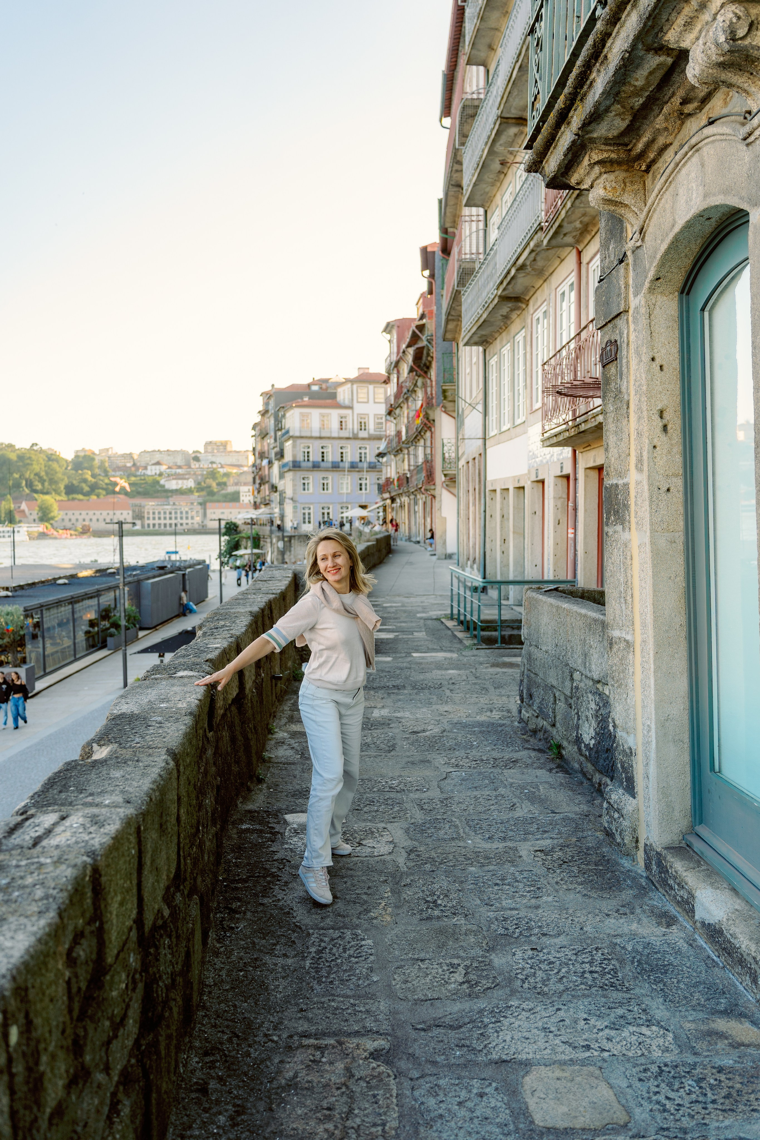 MARIANNA IN PORTO. Photographer in Portugal Polina Gotovaya