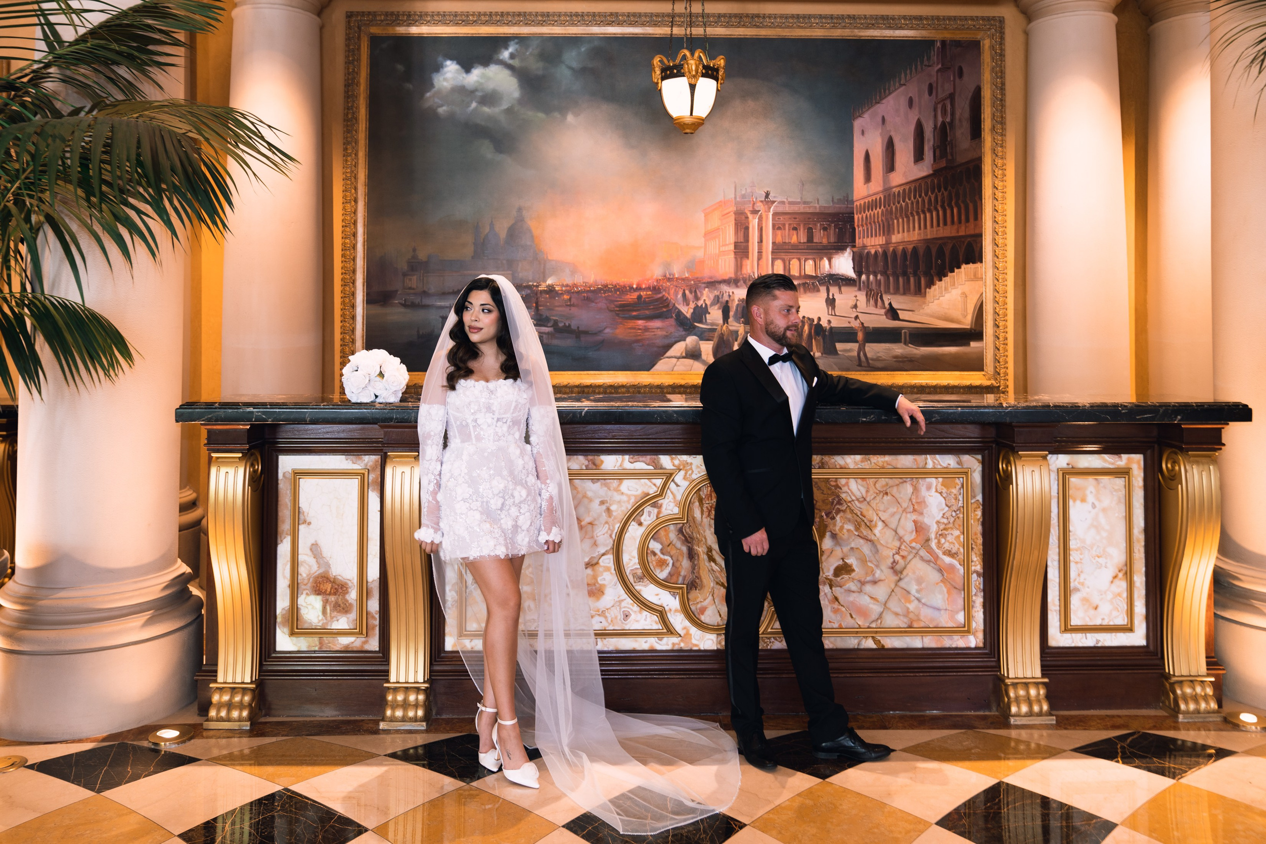 Sara&John. Wedding & elopement photographer Viktoriya Kravtsov. Las Vegas