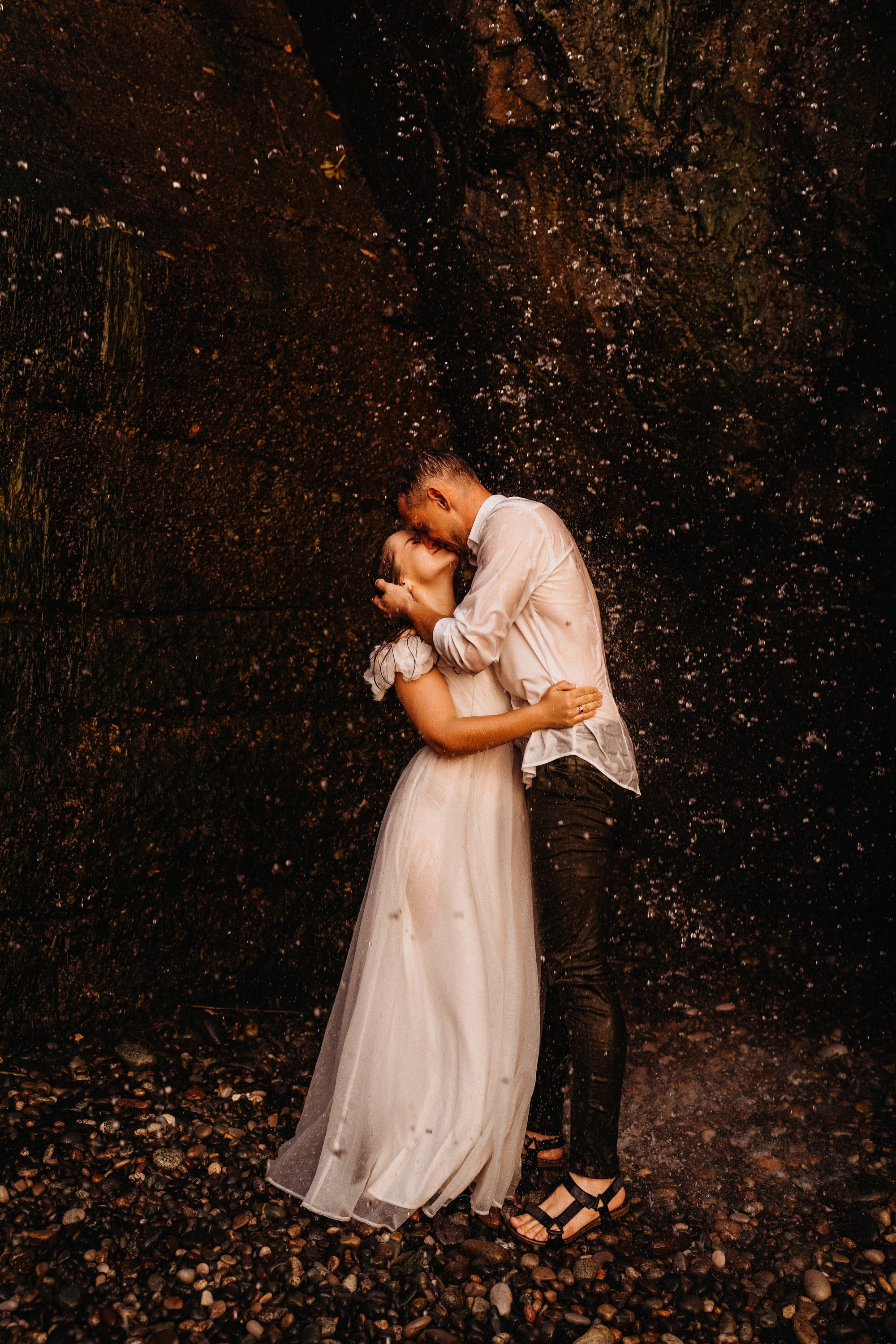 Роман и Виктория. Индивидуальный и свадебный фотограф в Батуми Валерия Азаренко