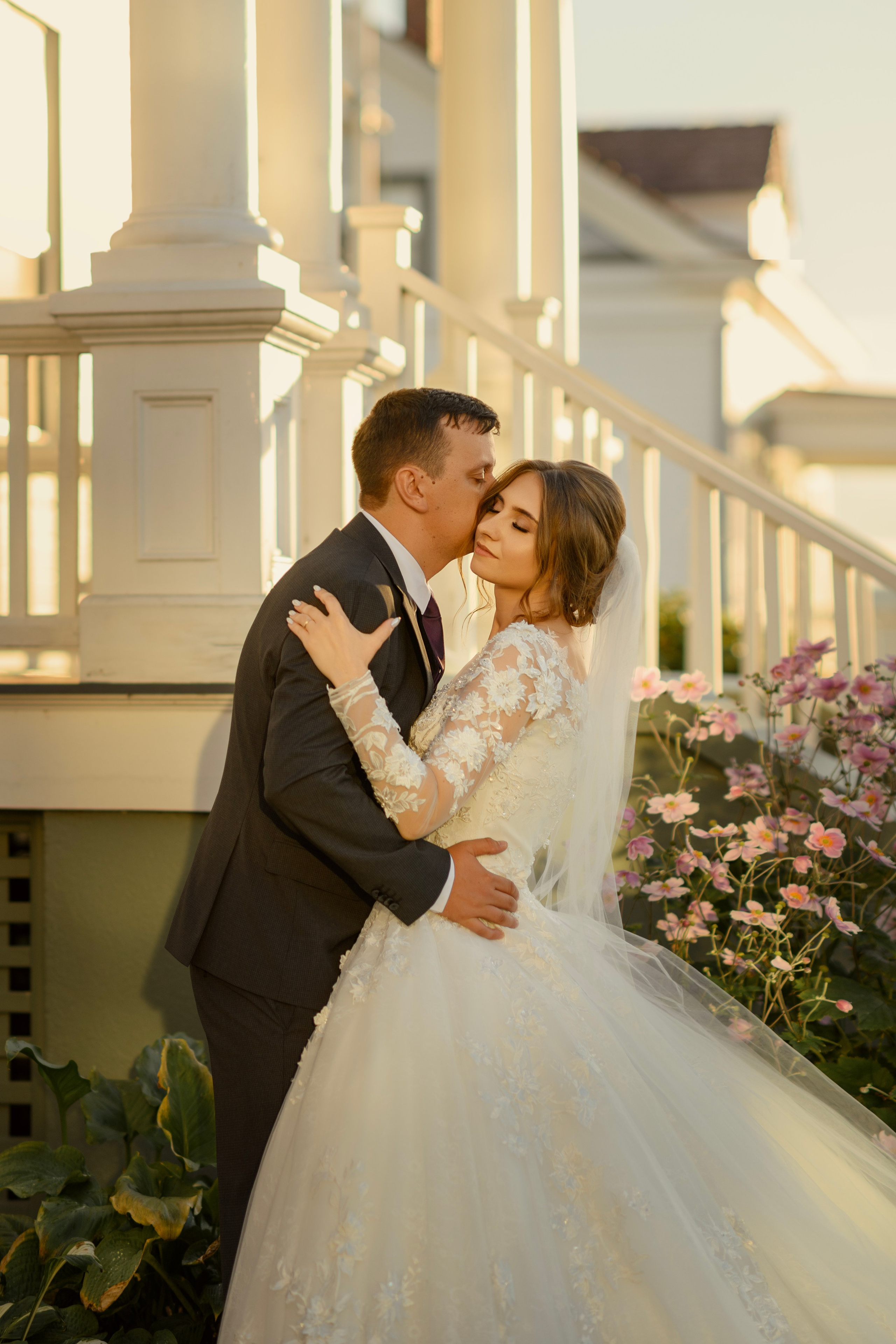 Weddings. Wedding & family photography in Seattle area. Helen Michelle photographer