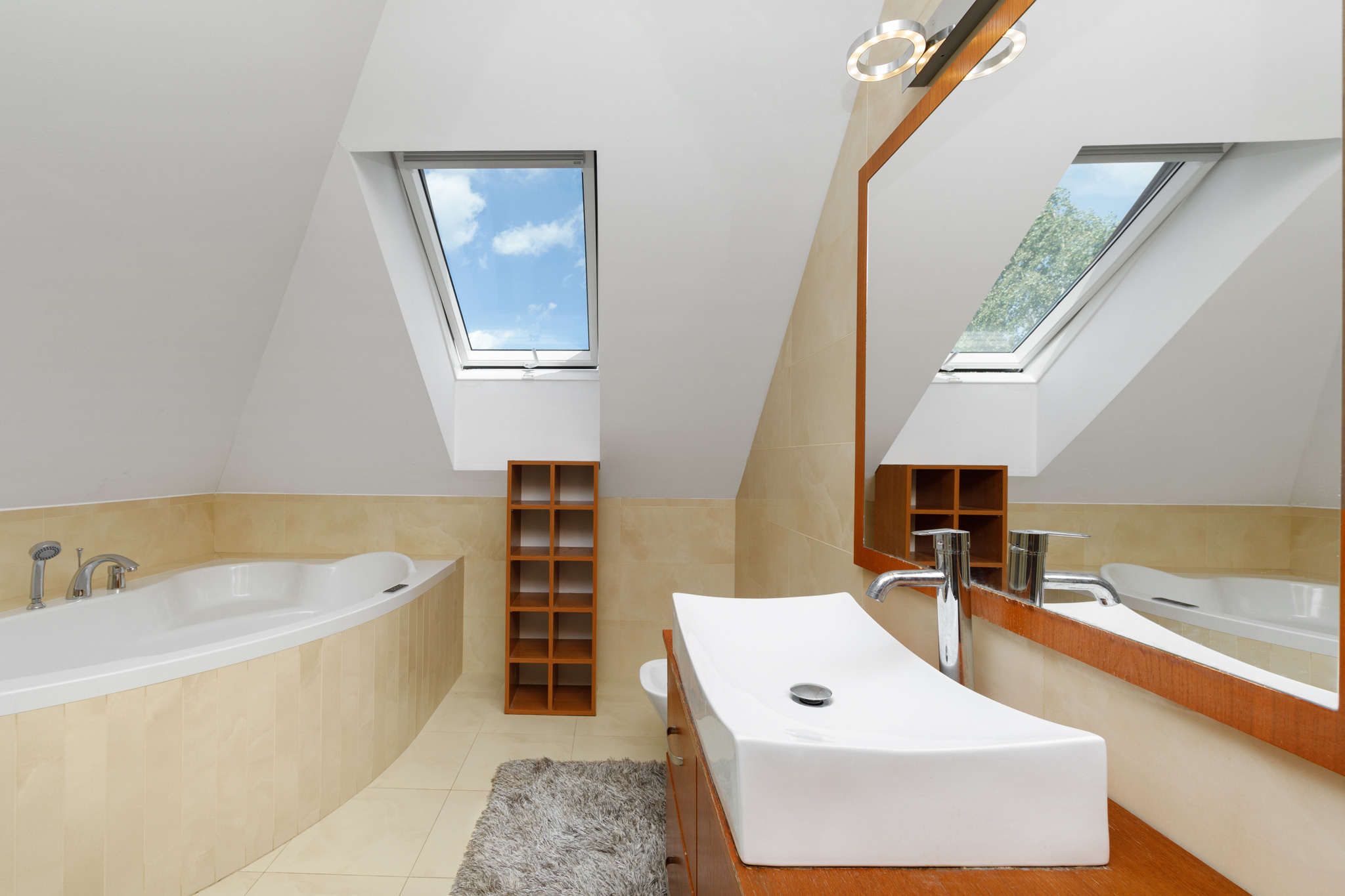 Fotografia wnętrz Warszawa. Fotograf Nieruchomości i Wnętrz