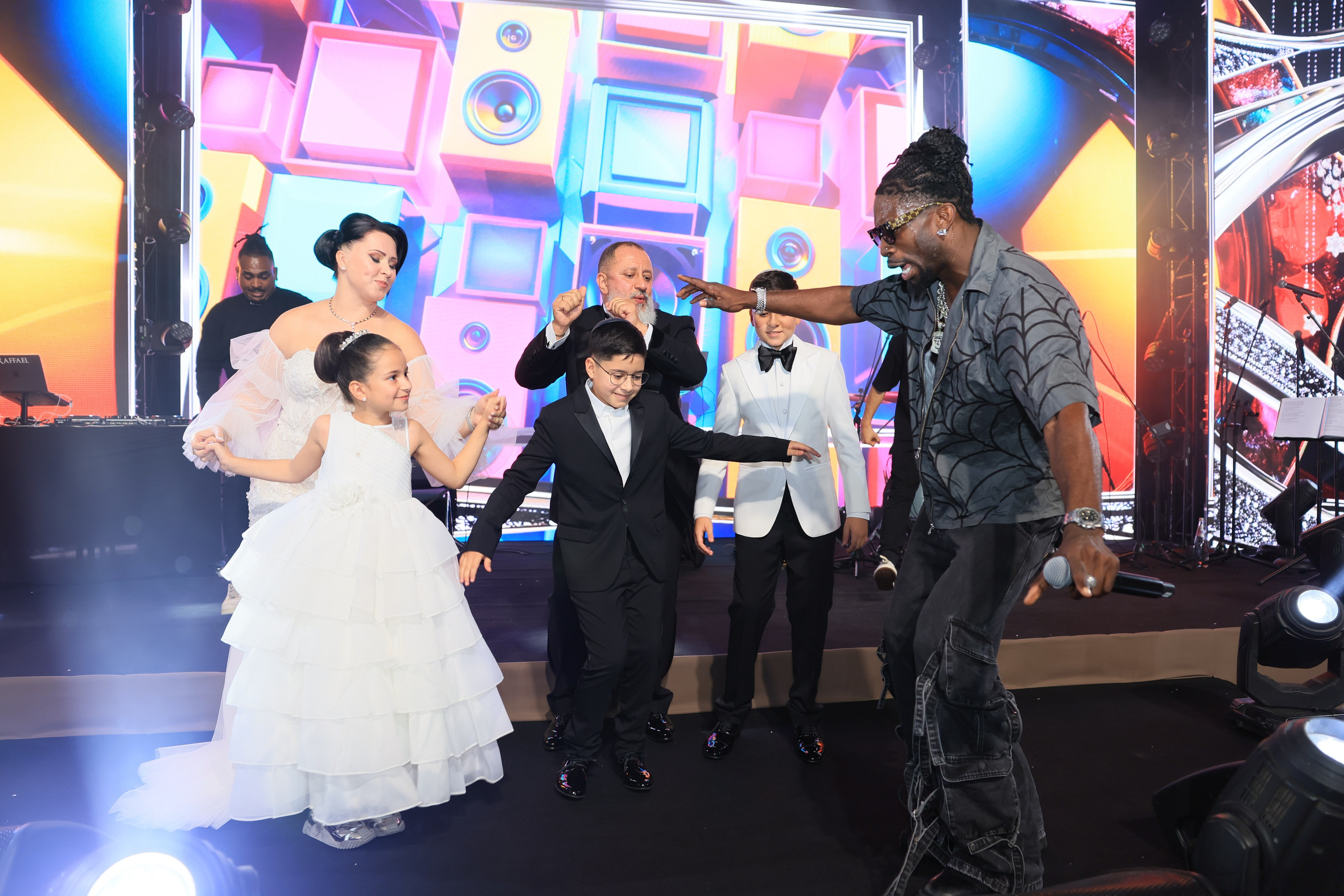 DANIEL. Фотографы на свадьбы и мероприятия Студия «Шалом»