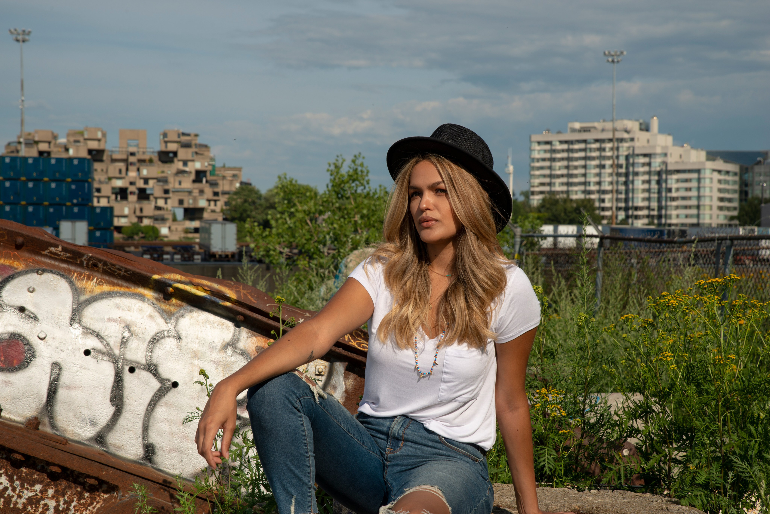 Flavia (Montreal QC). Carlos Lima Photography — Photographer in Calgary