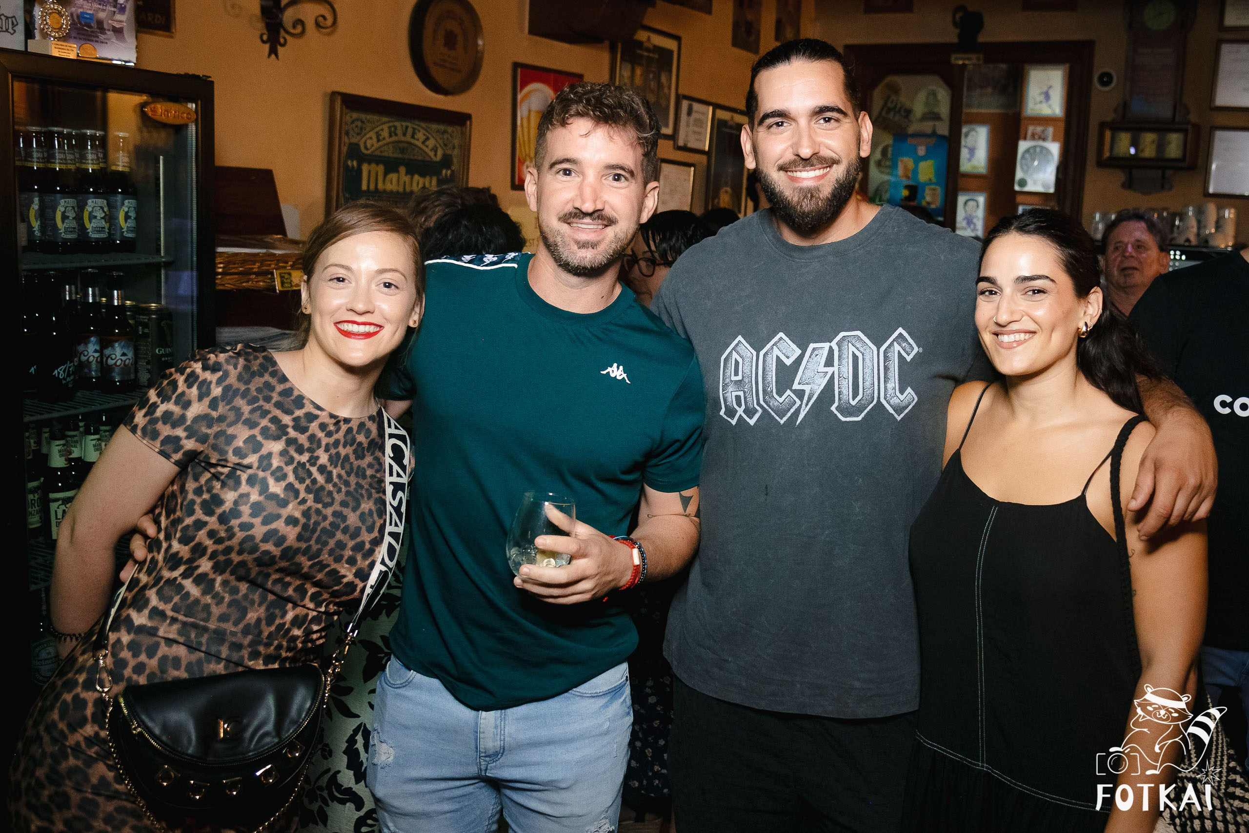 Stones of the Coast en Café Aljibe Rojales: Reportaje fotográfico 30.08.25 | FOTKAI