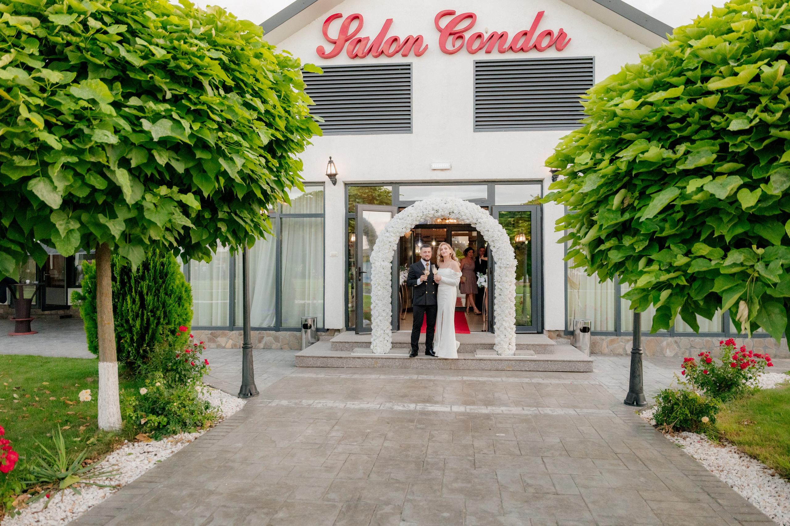 Bianca & Gabriel. Dragosbaciuartphotographer