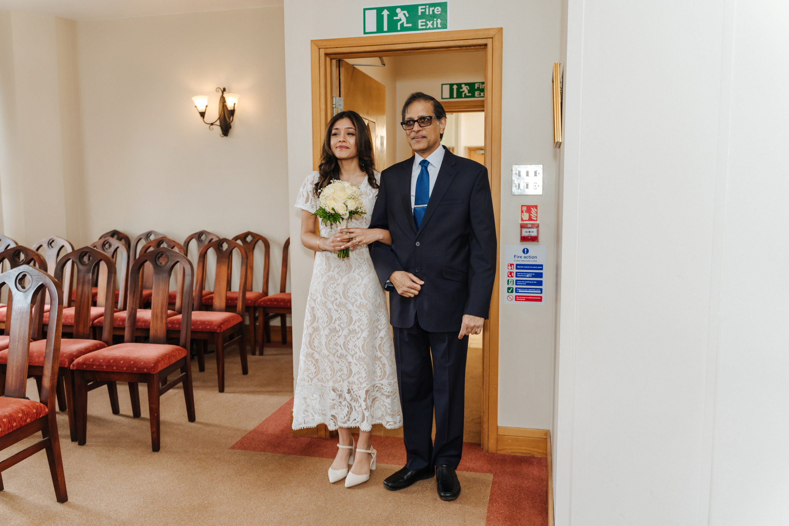 St Albans Register Office, St Albans Register Office wedding , St Albans, wedding in St Albans, civil ceremony in St Albans Register Office, small wedding, photographer for small wedding in St Albans Register Office