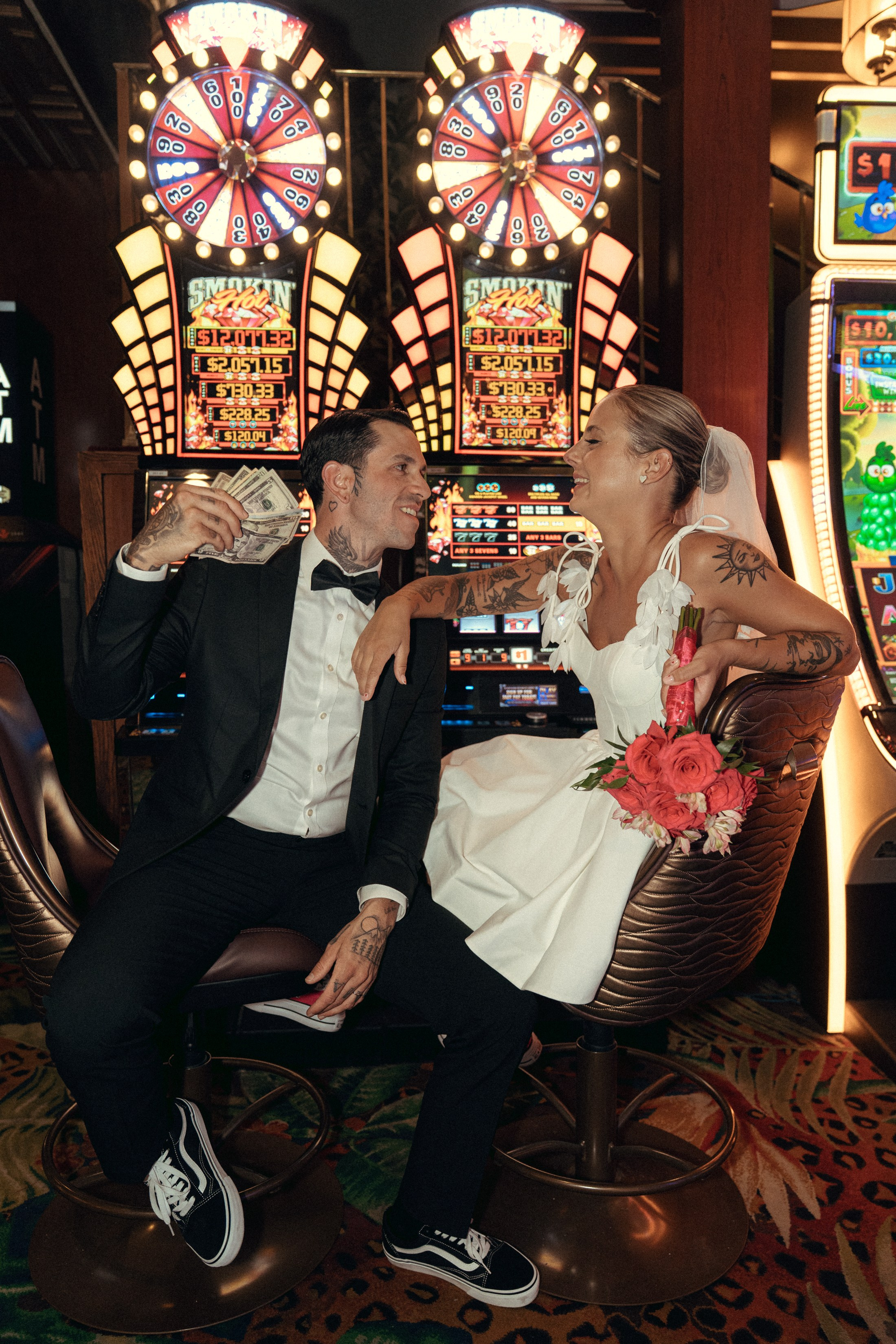 Klara&Marsel. Wedding & elopement photographer Viktoriya Kravtsov. Las Vegas