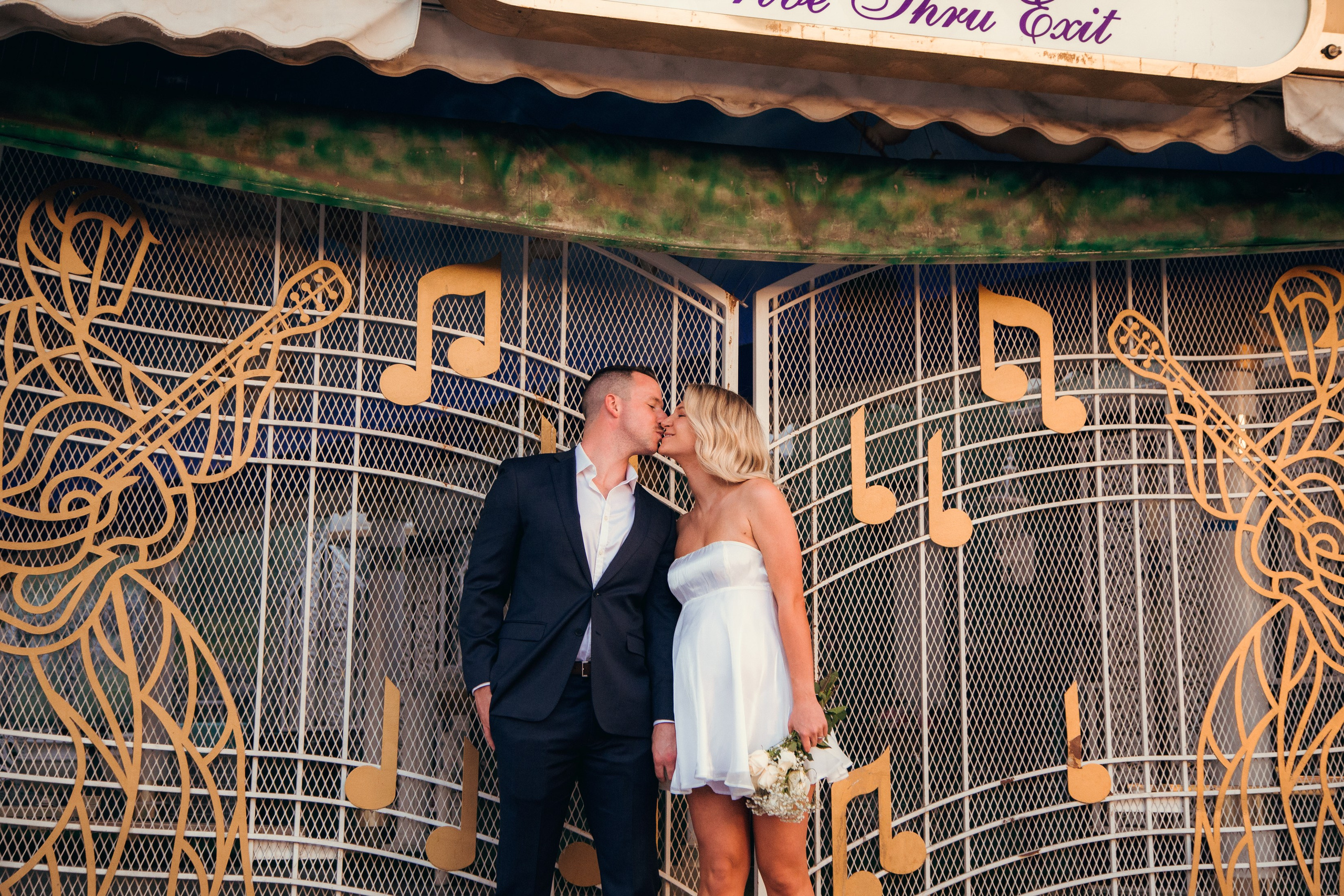 Lauren&Deric. 10.11.24. Wedding & elopement photographer Viktoriya Kravtsov. Las Vegas