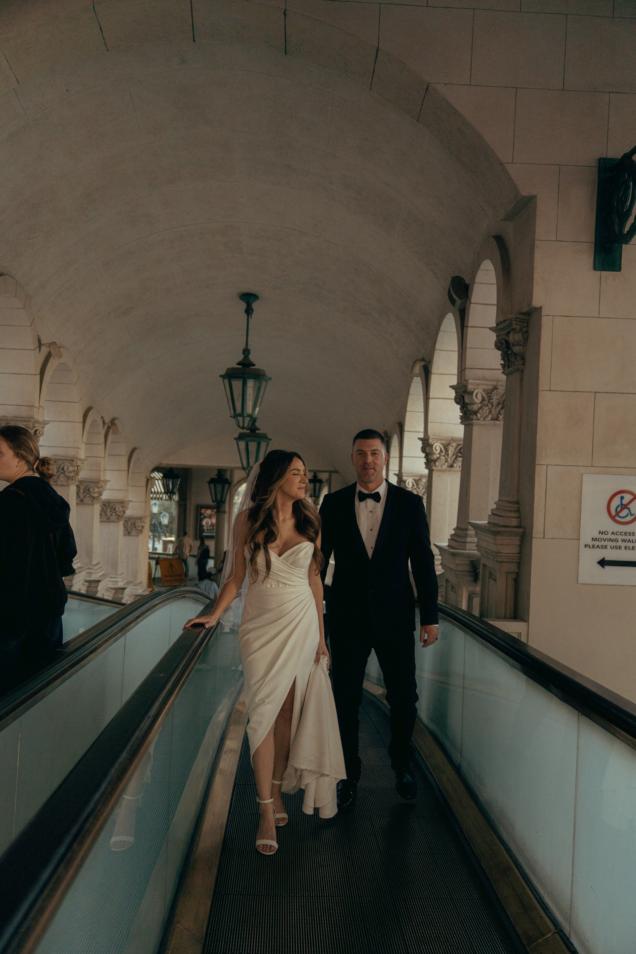 L&C. Wedding & elopement photographer Viktoriya Kravtsov. Las Vegas