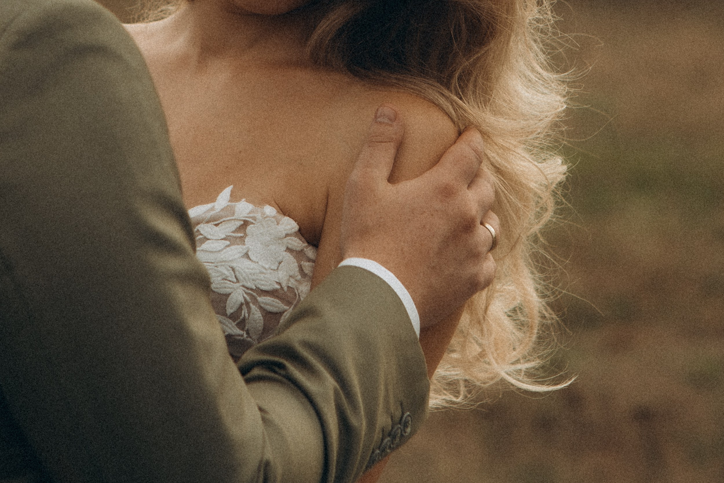 CATHLEEN & MATTHIAS. Paar und Hochzeitsfotogfrafin aus NRW