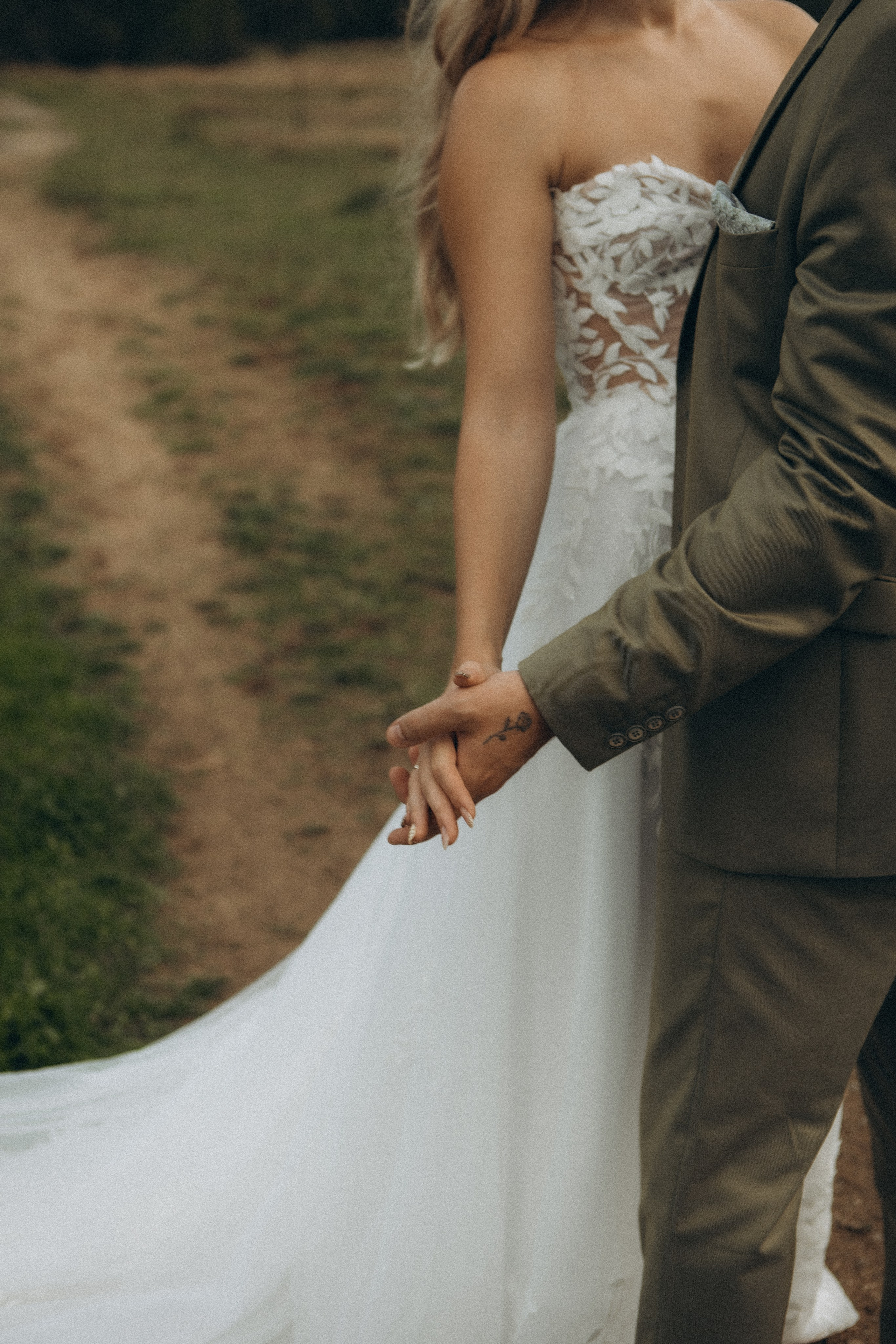 CATHLEEN & MATTHIAS. Paar und Hochzeitsfotogfrafin aus NRW