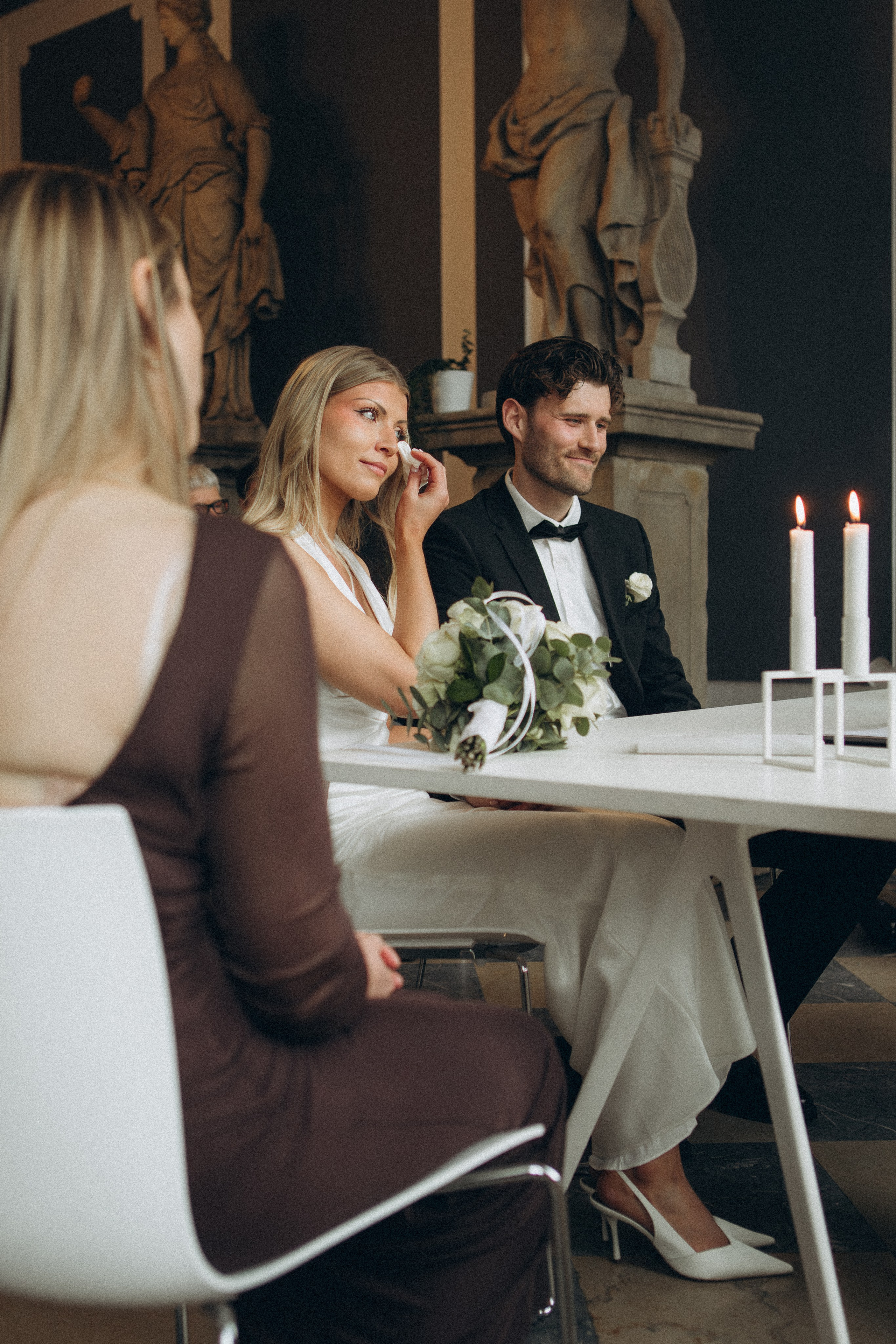 VICTORIA & FABIAN. Paar und Hochzeitsfotogfrafin aus NRW