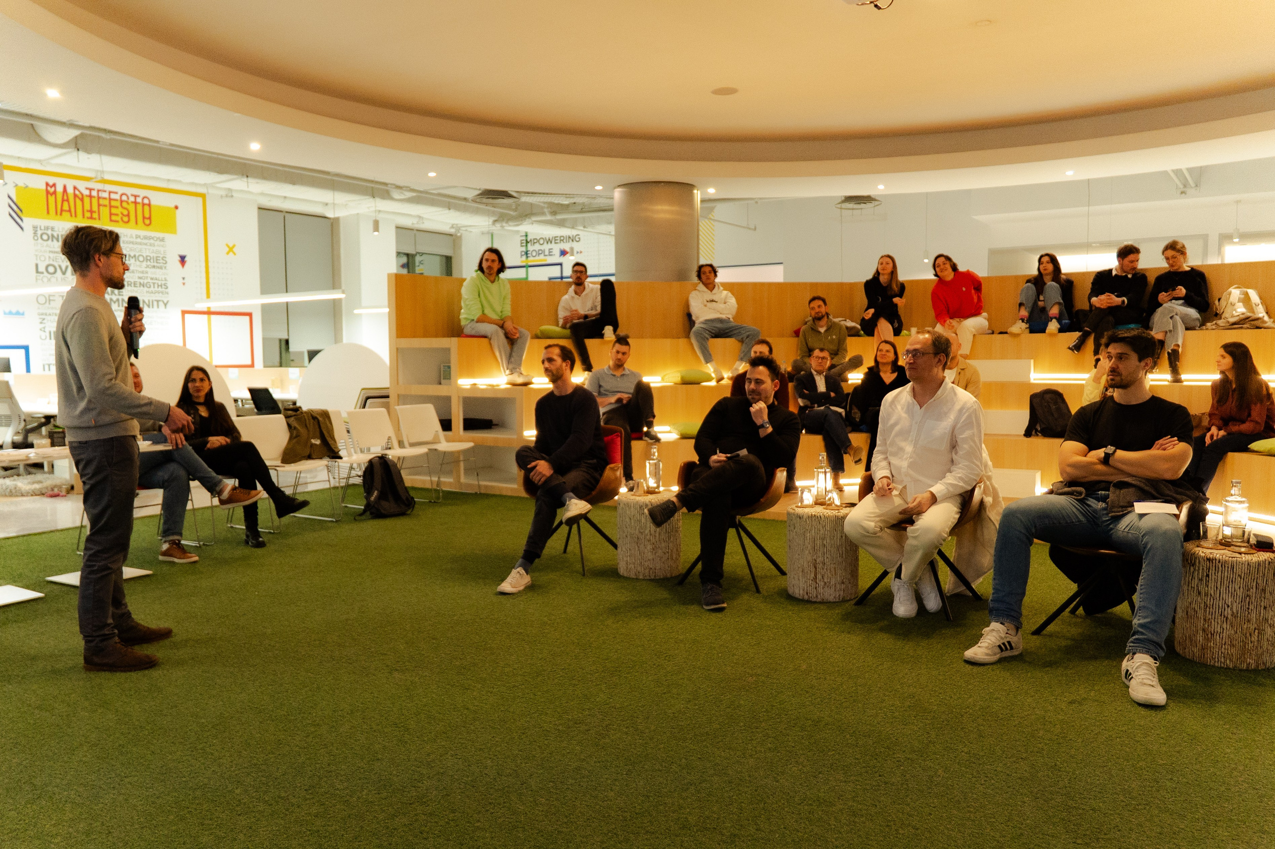 Idea Space: Pitch Day. Lisbon Event Photographer