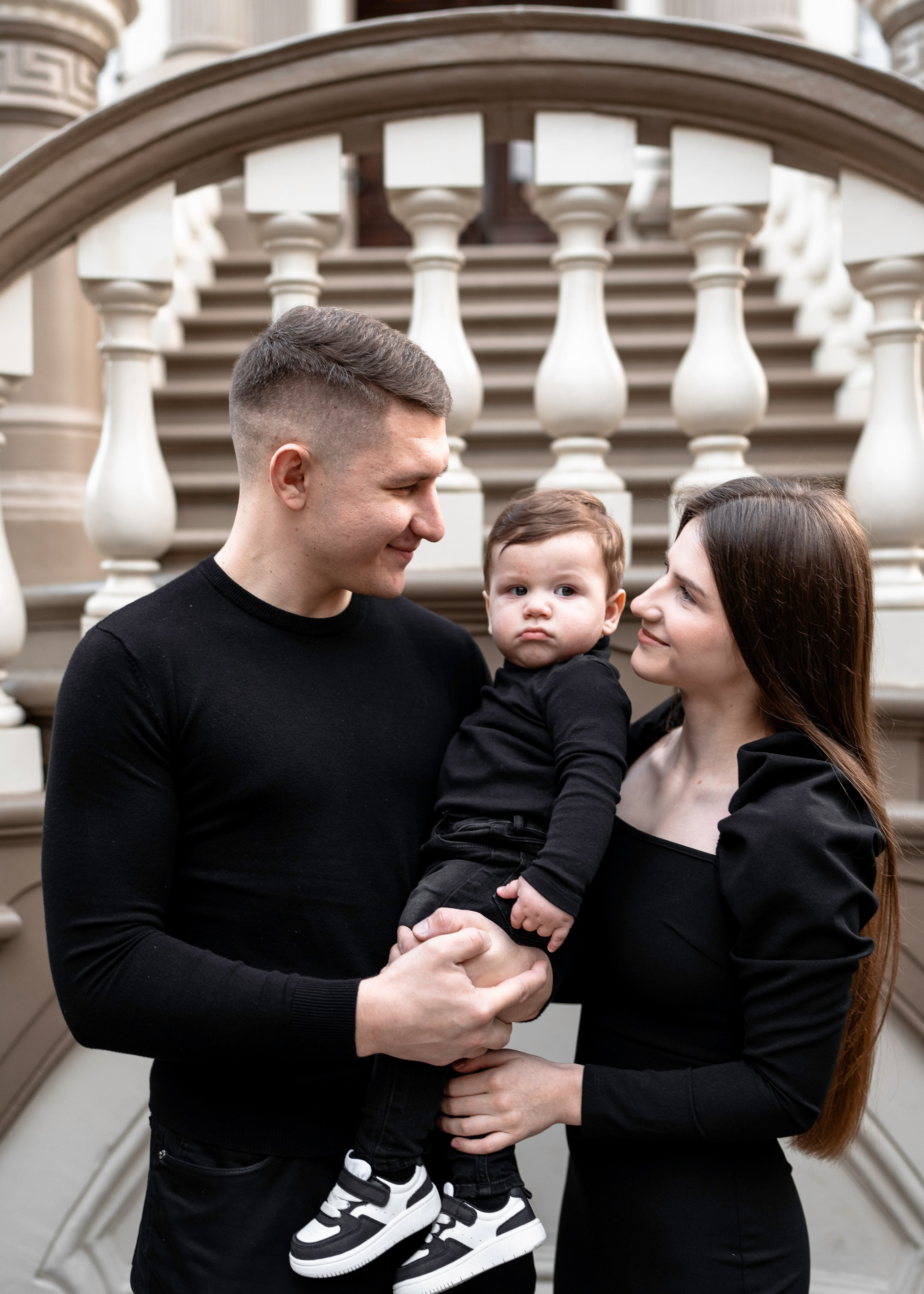 Artem, Nadia & Elisha. Family photographer in Sacramento | Sofia Pavenko