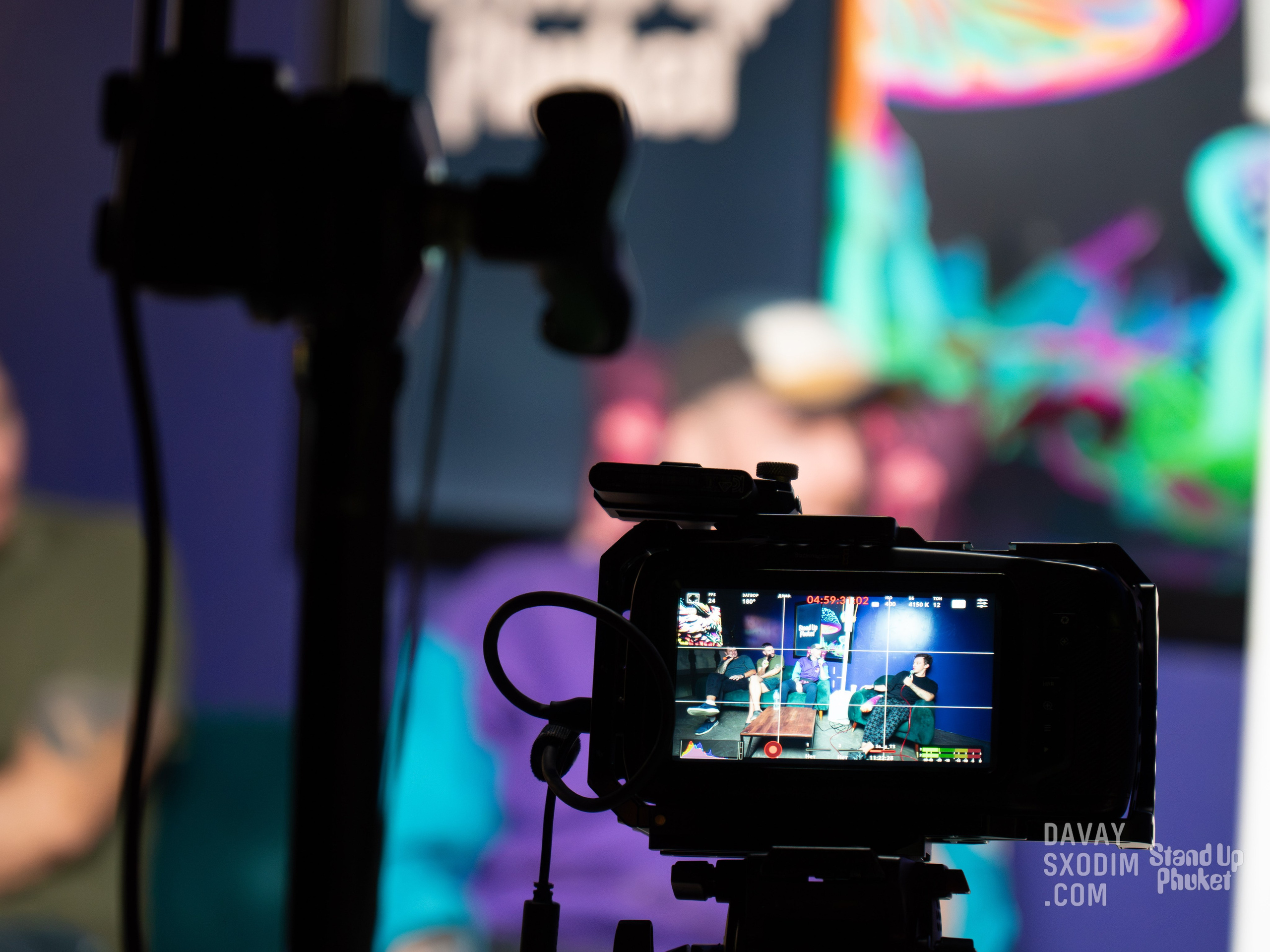 Standup-шоу «Тай-Болтай» | Фоторепортаж | Афиша | DAVAYSXODIM.com PHUKET. АФИША|ФОТОРЕПОРТАЖИ|ИВЕНТЫ|ПХУКЕТ