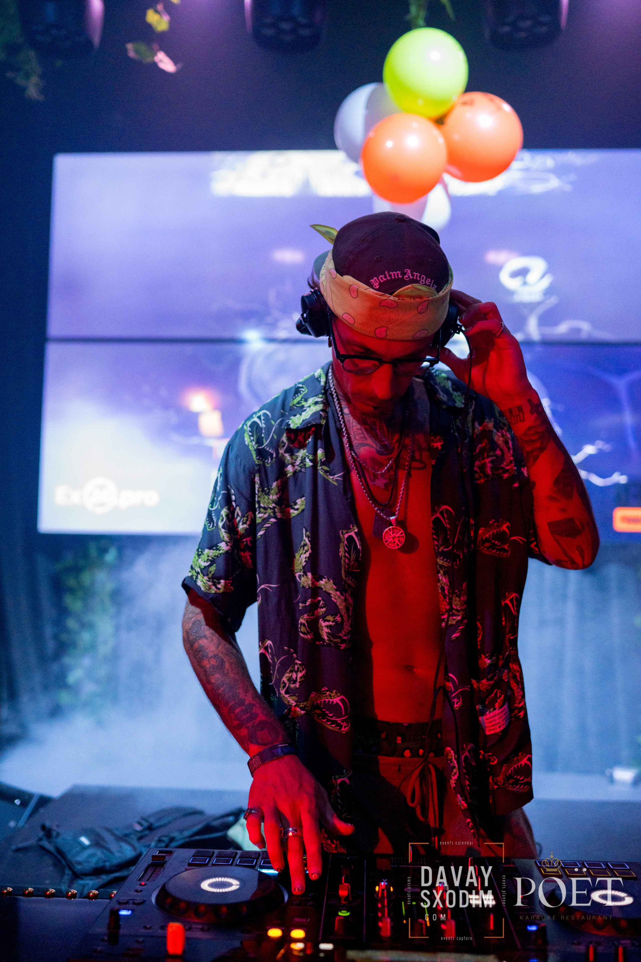 Вечеринка Тима Бертона | Фоторепортаж | Видеорепортаж | Афиша | DAVAYSXODIM.com PHUKET. АФИША|ФОТОРЕПОРТАЖИ|ИВЕНТЫ|ПХУКЕТ