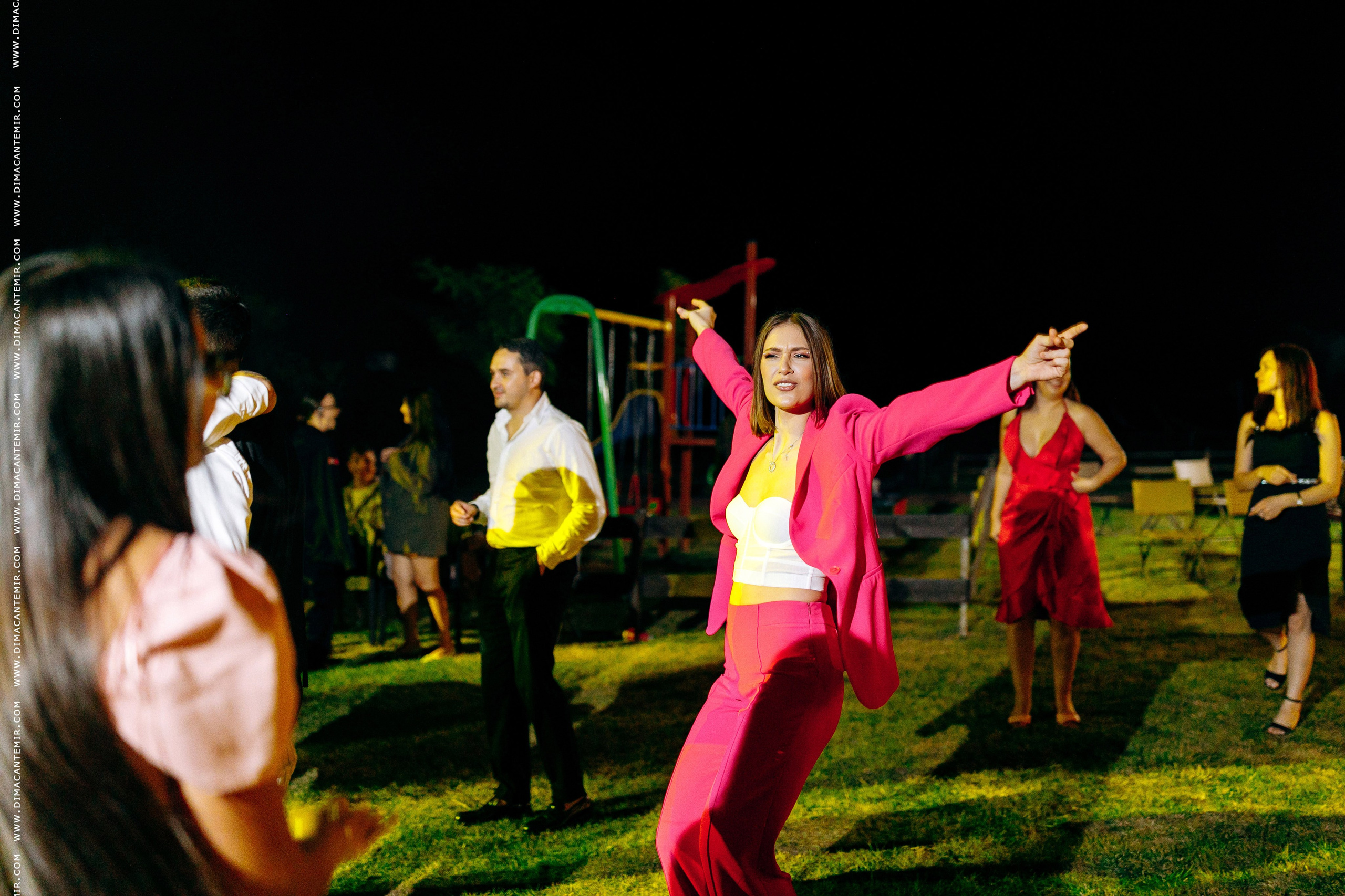 CRISTI + IRAIDA. Fotograf de nuntă în Chisinau, Moldova. Poze și Video Comerciale