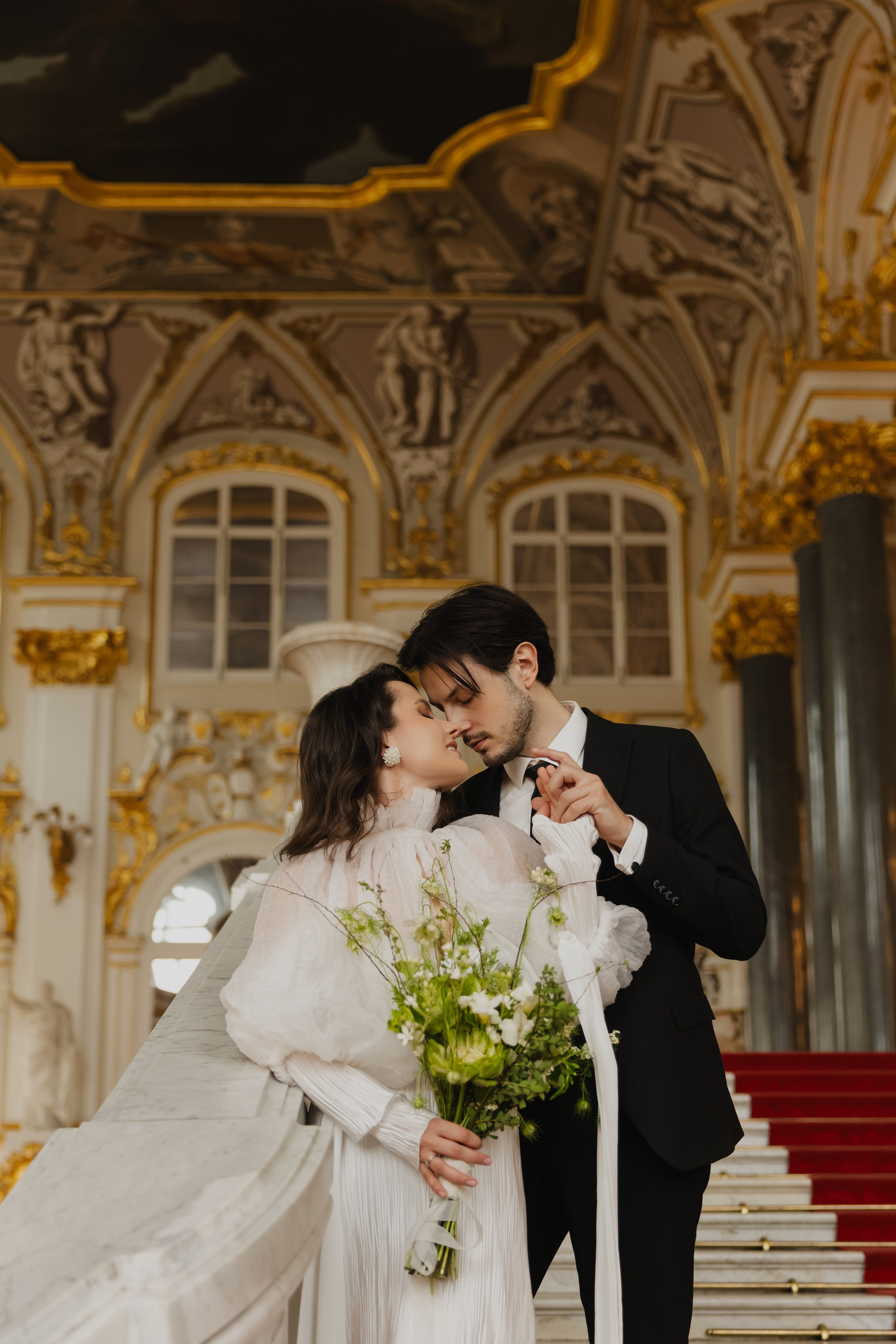 Любовь в Эрмитаже. Свадебный и семейный фотограф в Стамбуле