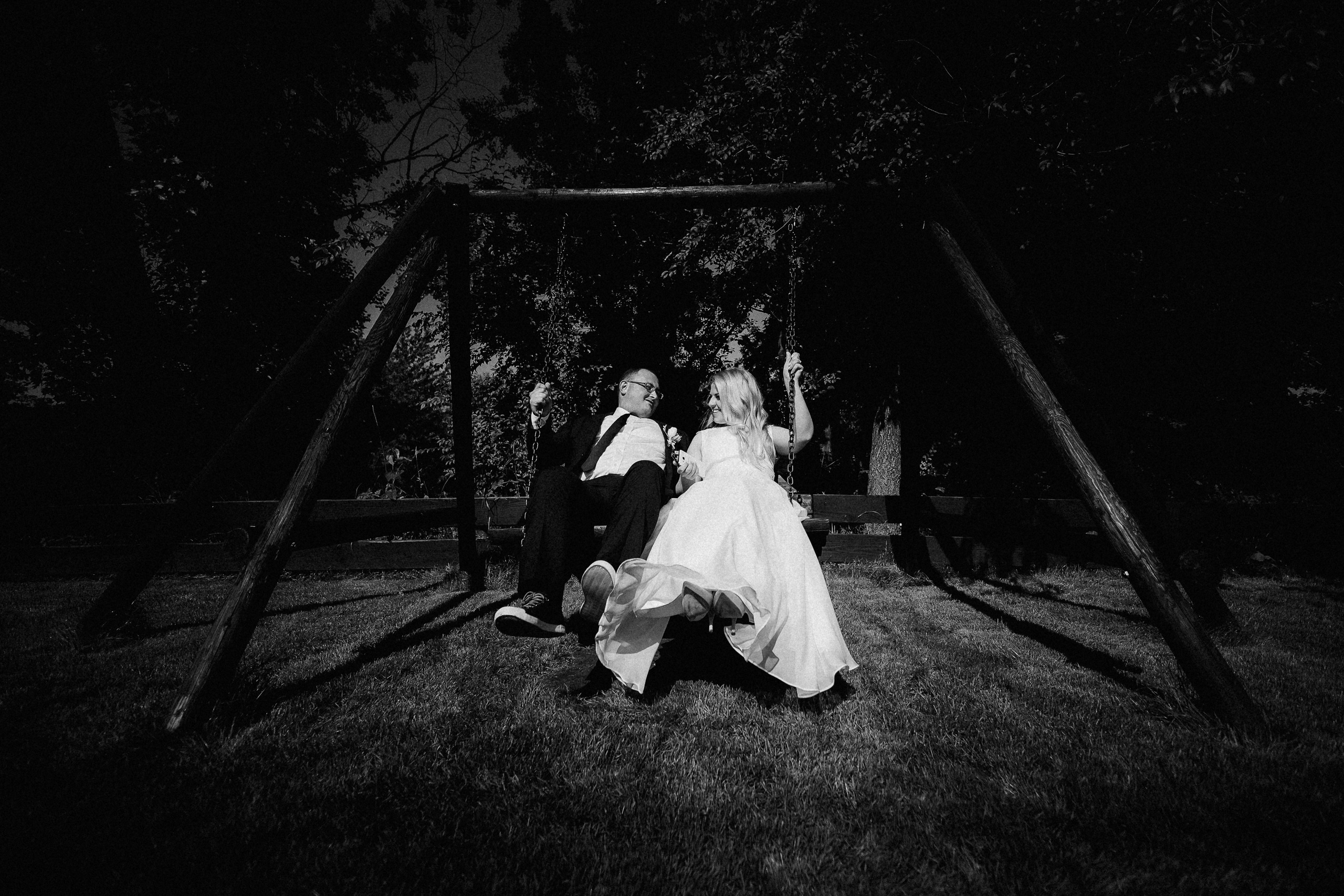 Когда молодость выключает свет Олеся и Вадим. Фотограф Андрей Друк