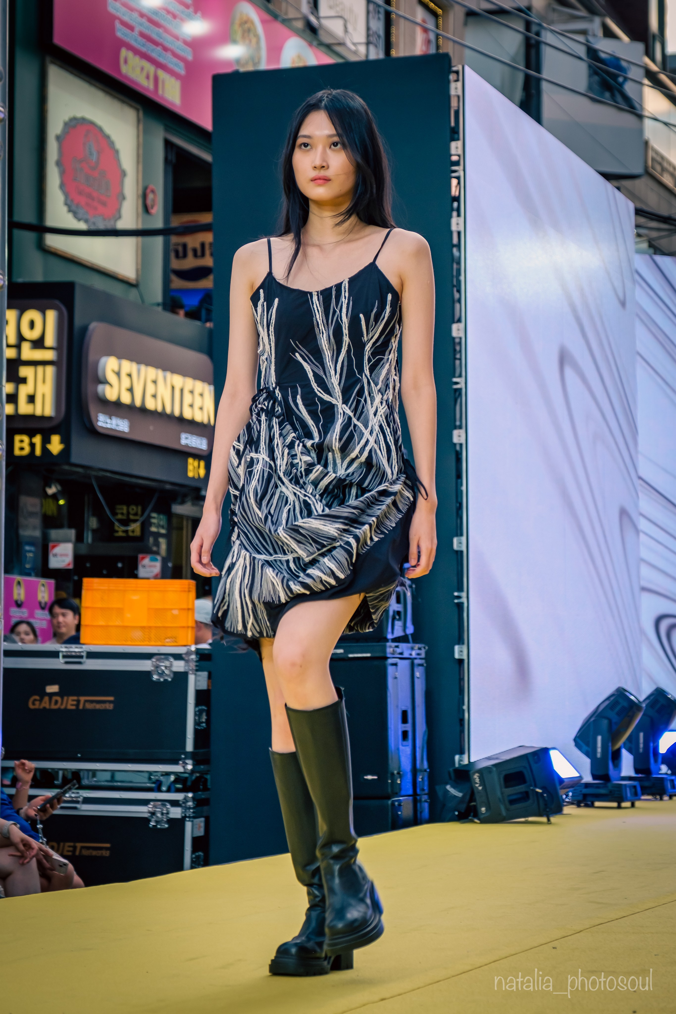 GANGNAM FASHION FESTA`24: 므아므 박현. Photographer in Seoul Dobrokvashina Natalya