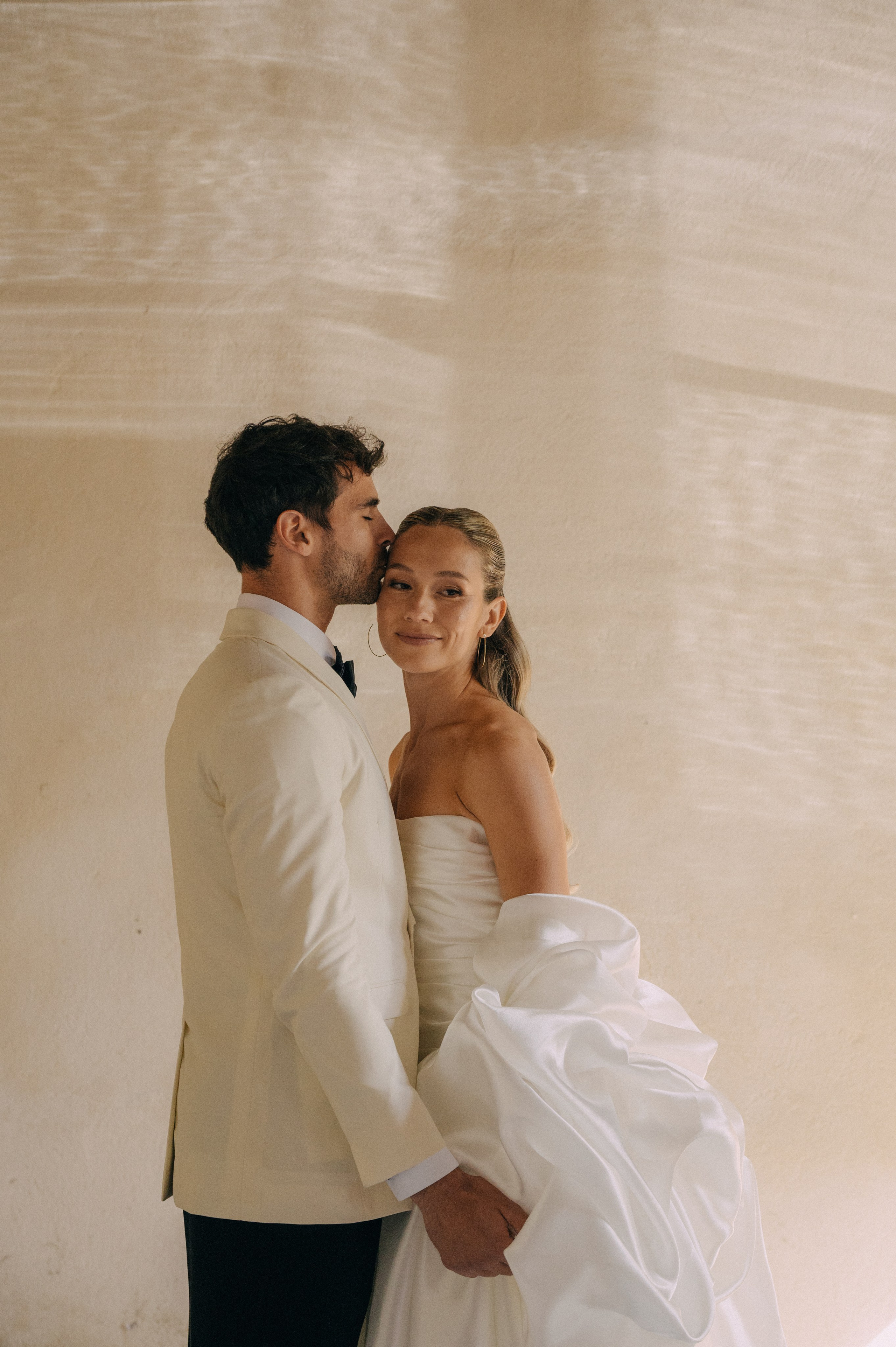 Paula and Tony. Wedding and commercial photographer