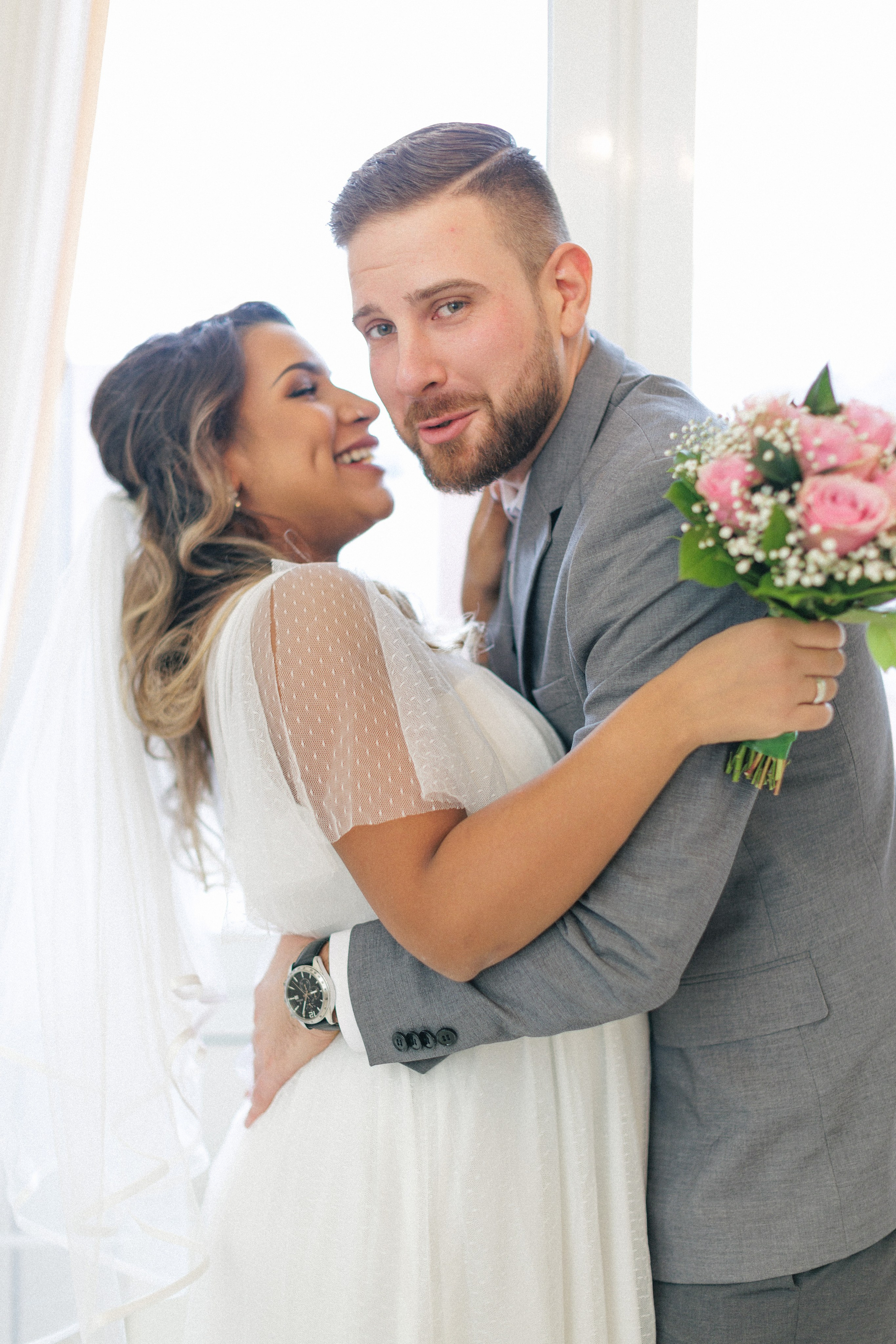 Hochzeitsfotoshooting in Hamburg Morisha und Senco. Hochzeitsfotograf und Hochzeitsvideograf aus Hamburg | Roka21Film