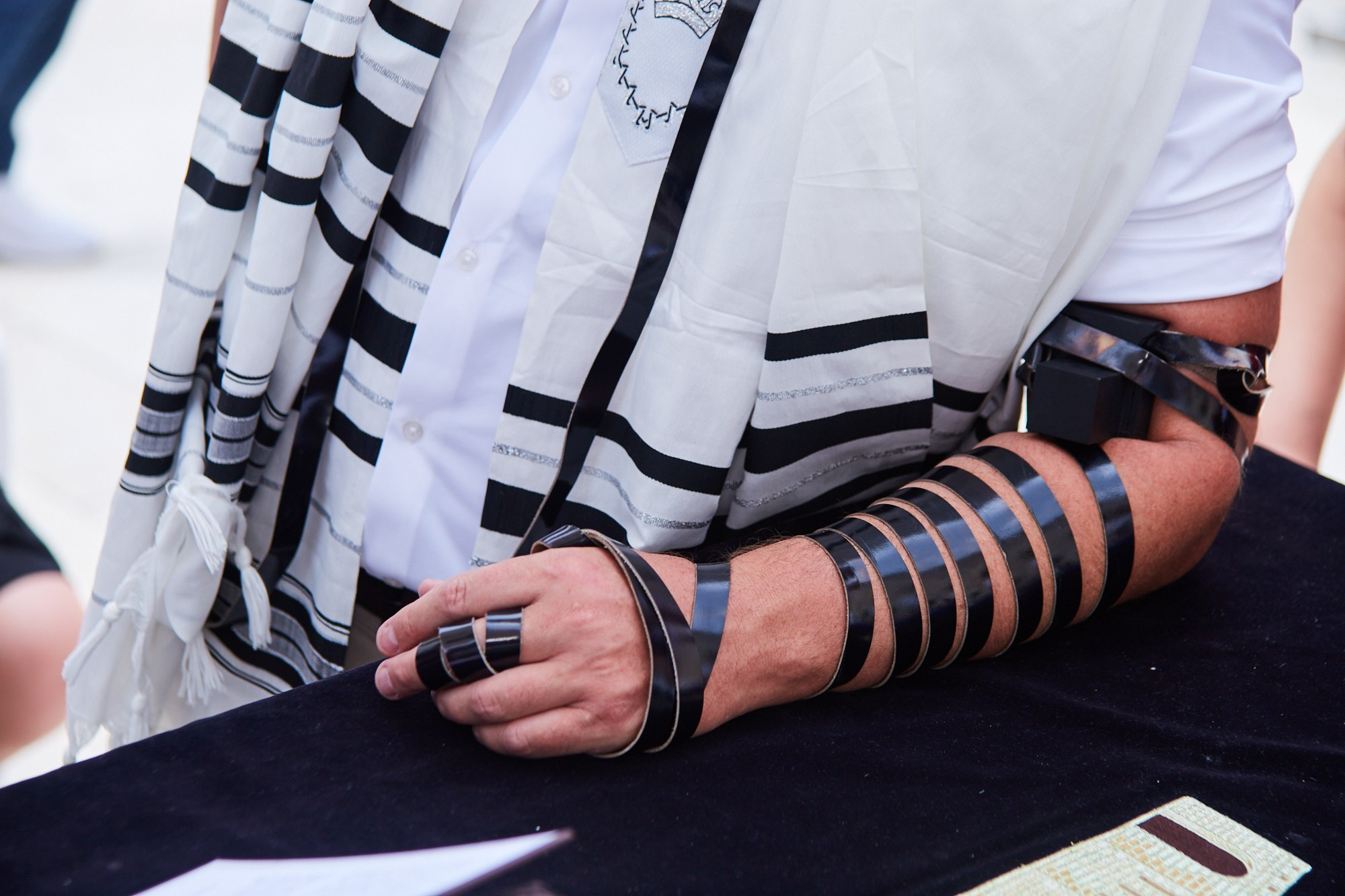 Бар-мицва на Котеле 2. Портретный и репортажный фотограф в Израиле Рома Бирман