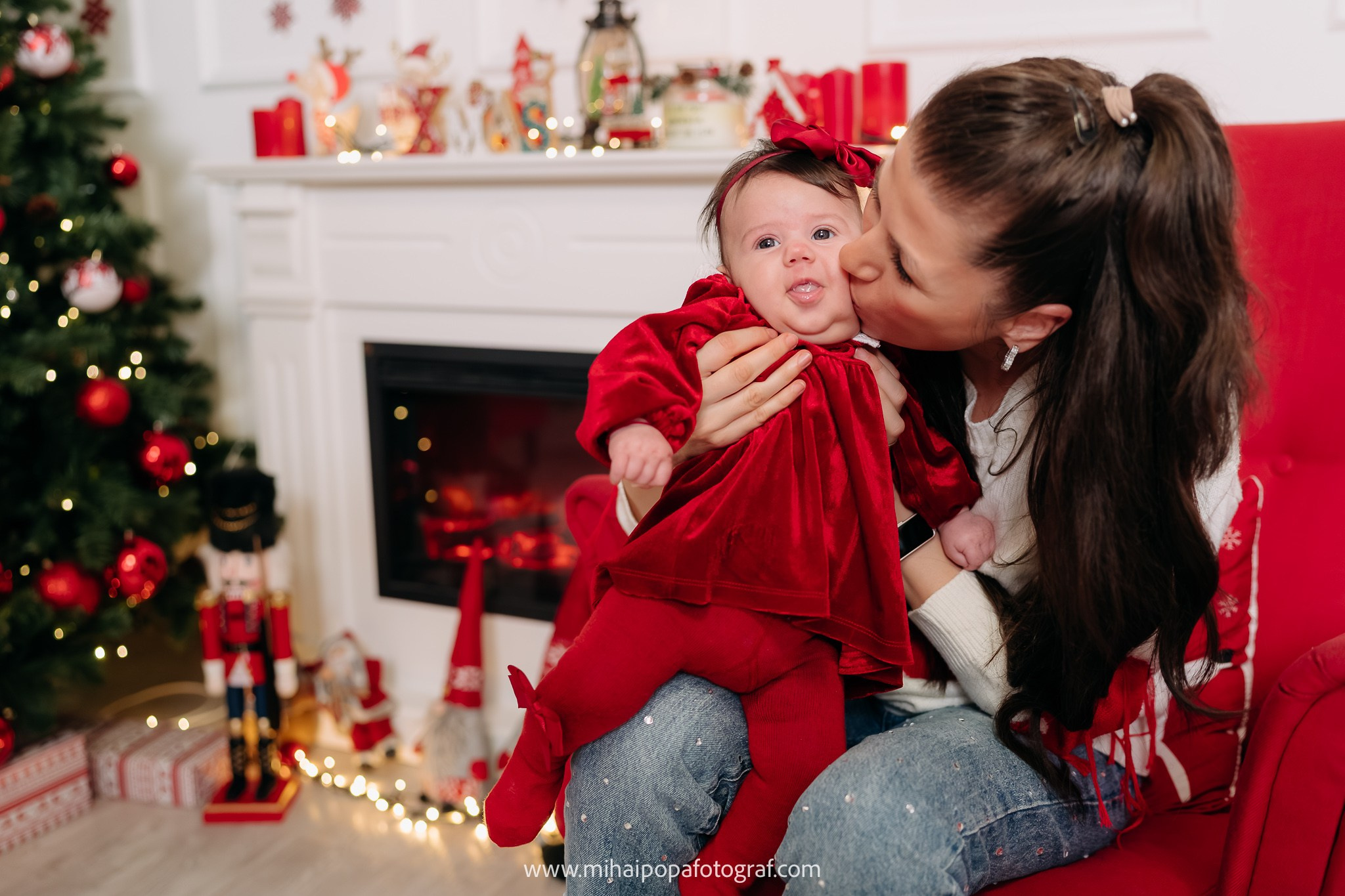 Ședință Foto Crăciun - Sara. Fotograf Nuntă & Botez București - Mihai Popa | Dincolo de oameni, imortalizez emoții!