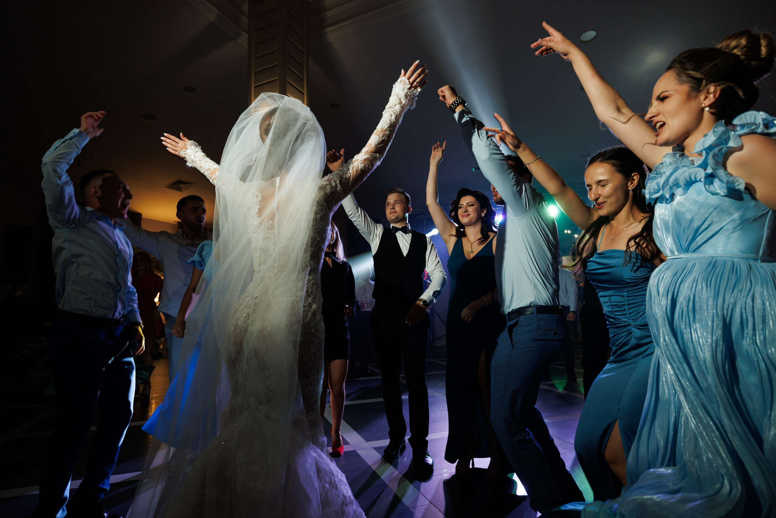 Fotograf nunta chisinau. Dinu Malancea. Dinumalancea.com — fotograf de nunta si familie. Moldova, Romania, UE