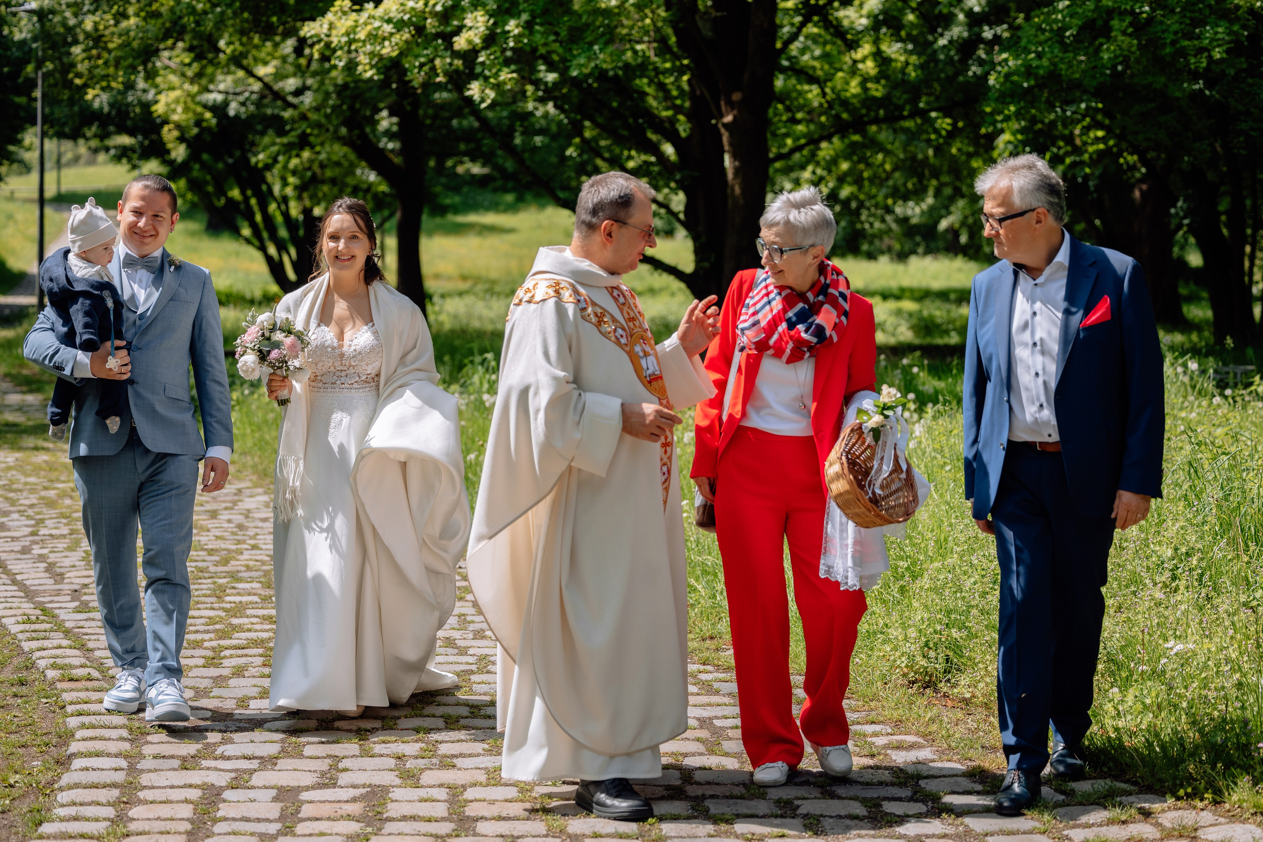 Trauung und Taufe: Heilig-Kreuz-Kirche. Hochzeitsfotograf München Taufe Familienfotograf Tanja Mauke