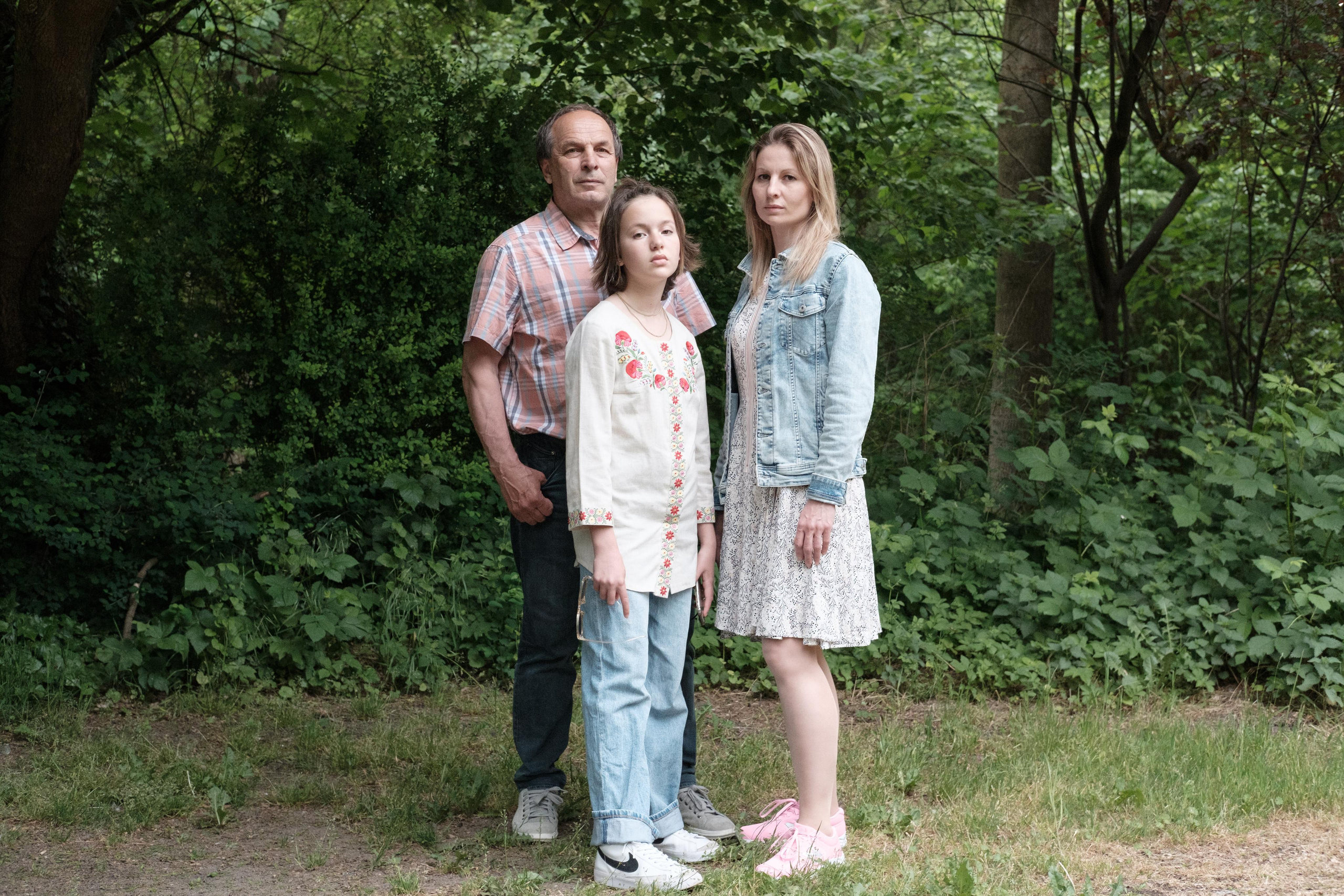 Olga together with her father Vitaly and daughter Sabrina. Olga, Boris and Sabrina moved to another country in autumn 2022, May, 2022